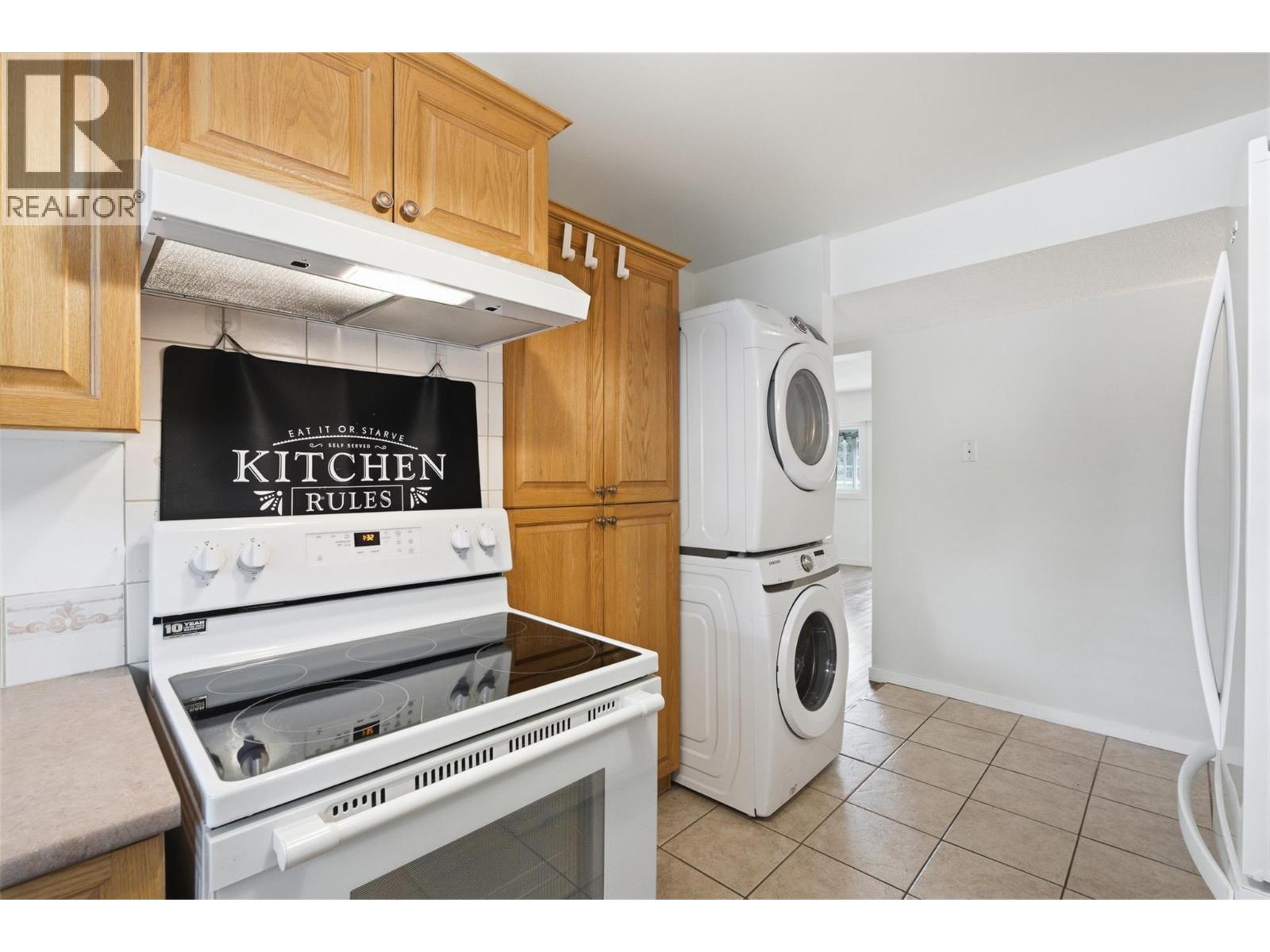 249 Kitchener Crescent Unit# 5, Kamloops, British Columbia  V2B 1B9 - Photo 14 - 10401141