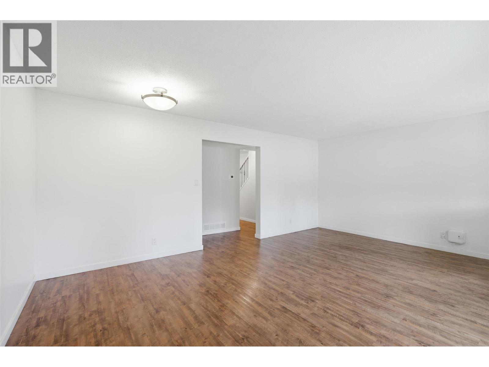 249 Kitchener Crescent Unit# 5, Kamloops, British Columbia  V2B 1B9 - Photo 17 - 10401141