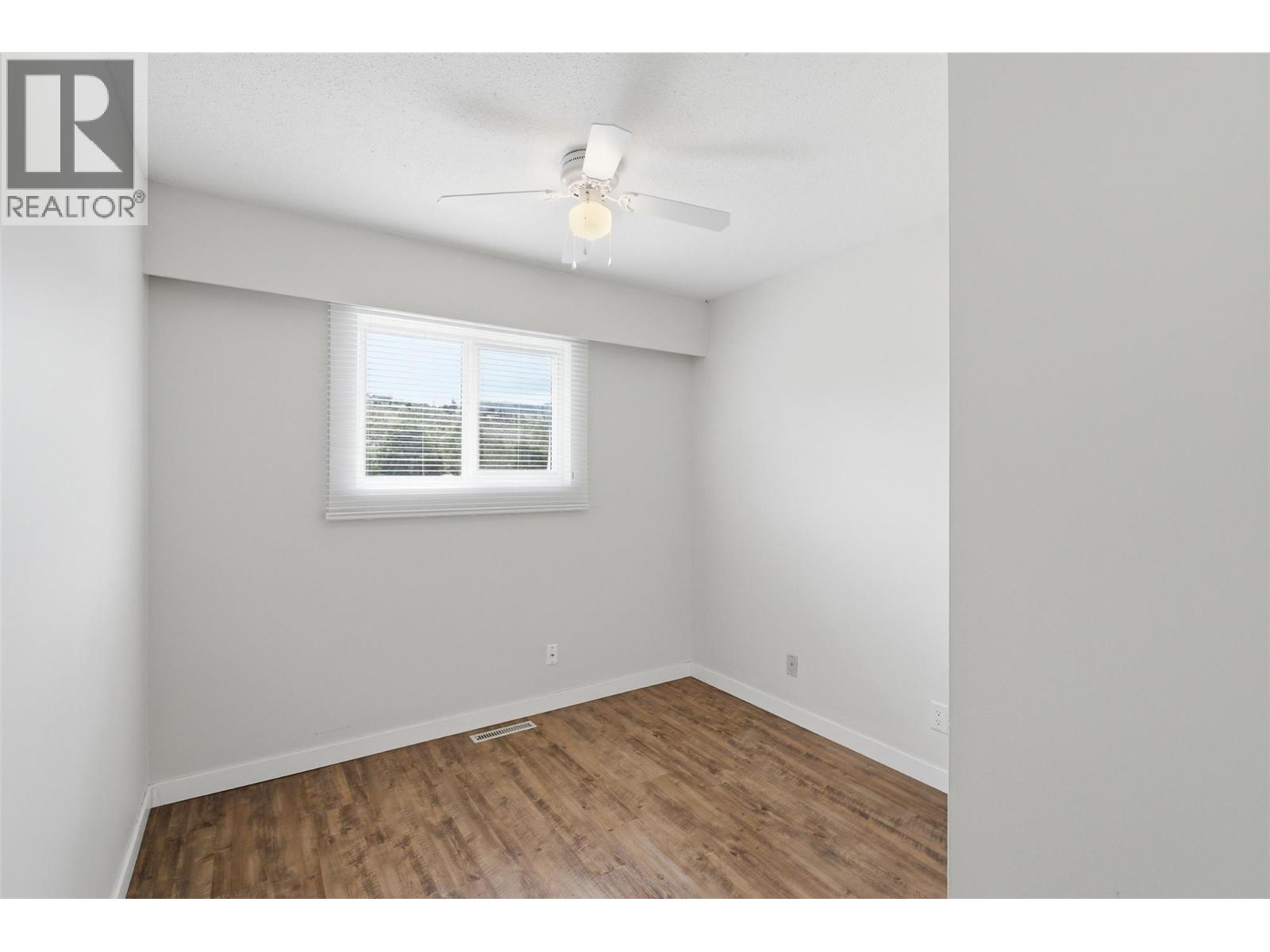 249 Kitchener Crescent Unit# 5, Kamloops, British Columbia  V2B 1B9 - Photo 29 - 10401141