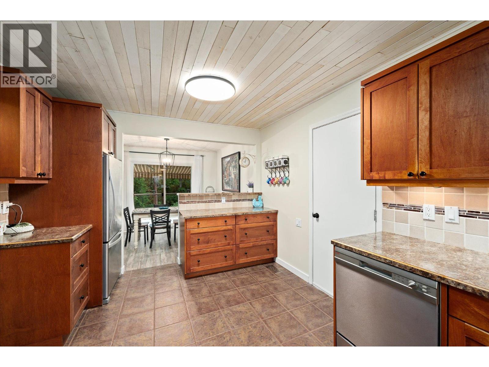 2684 Alhambra Drive, West Kelowna, British Columbia  V1Z 3A8 - Photo 11 - 10400867