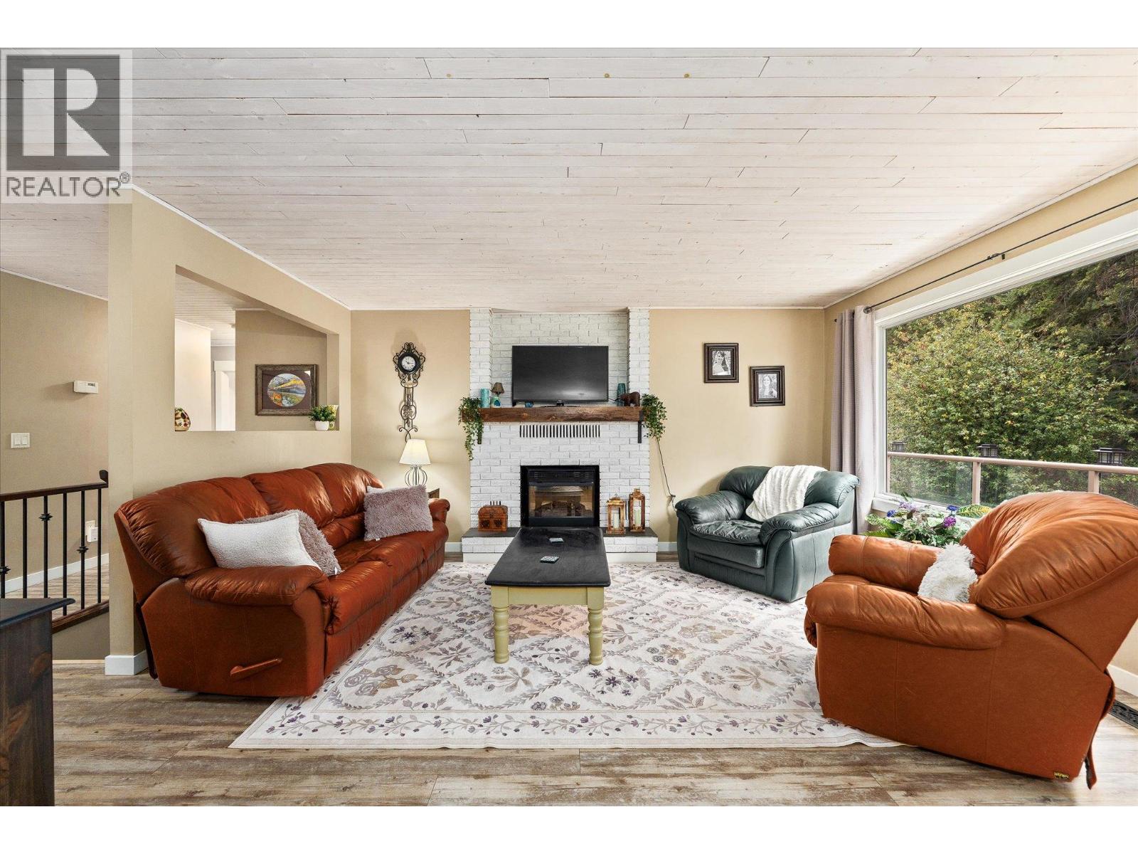 2684 Alhambra Drive, West Kelowna, British Columbia  V1Z 3A8 - Photo 4 - 10400867