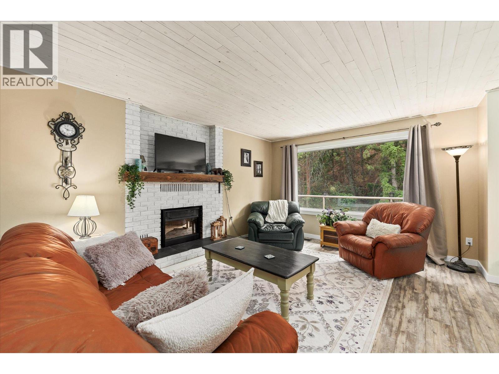 2684 Alhambra Drive, West Kelowna, British Columbia  V1Z 3A8 - Photo 5 - 10400867