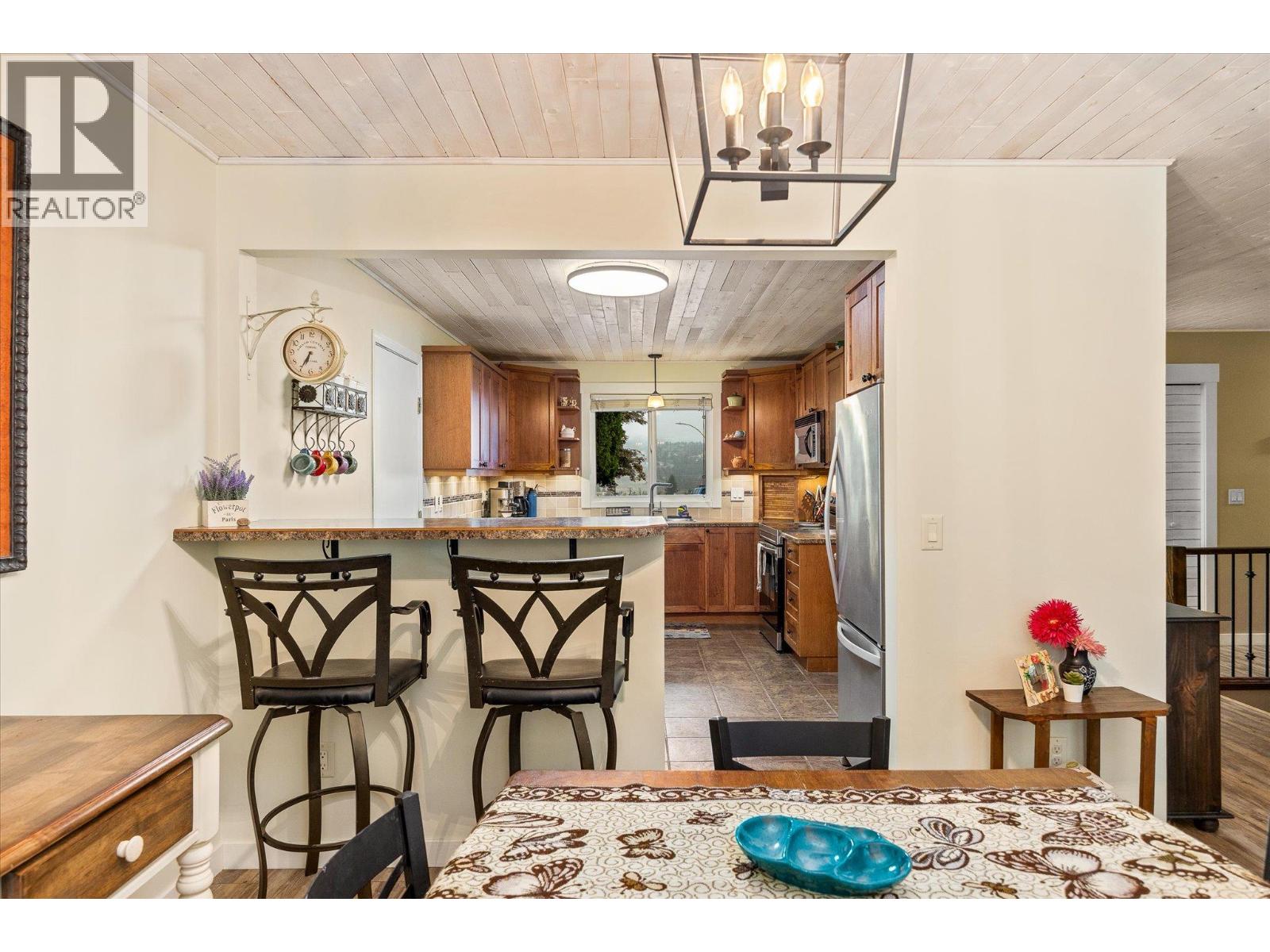 2684 Alhambra Drive, West Kelowna, British Columbia  V1Z 3A8 - Photo 8 - 10400867