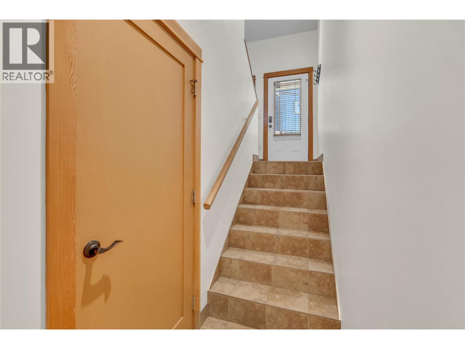 306 Creekview Road Unit# 14, Apex Mountain, British Columbia  V0H 1K0 - Photo 10 - 10400561