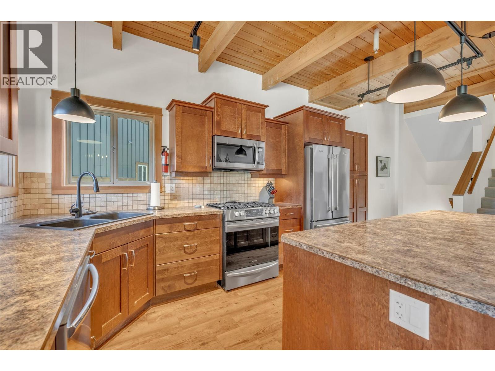 306 Creekview Road Unit# 14, Apex Mountain, British Columbia  V0H 1K0 - Photo 14 - 10400561