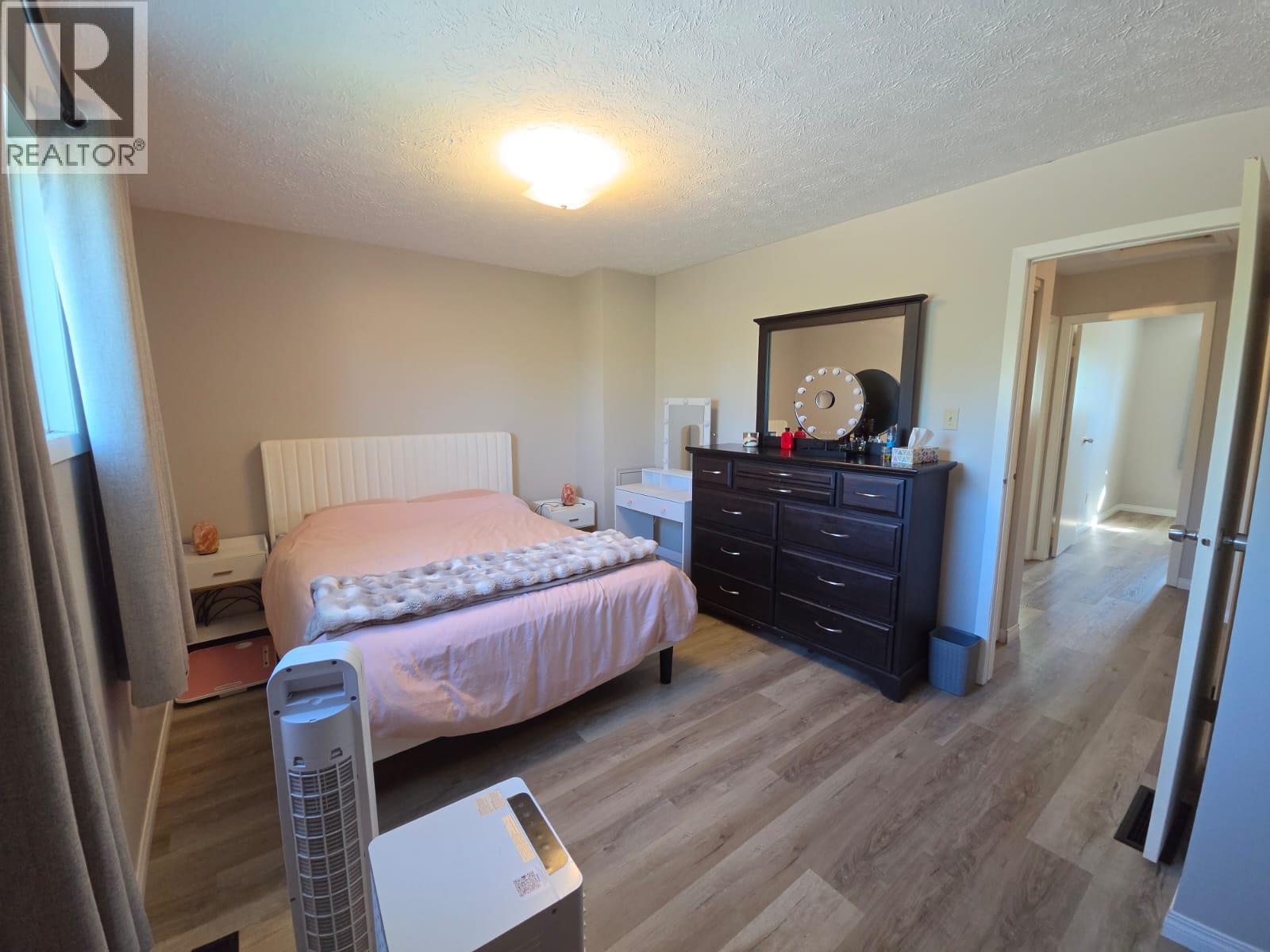 240 Spieker Avenue, Tumbler Ridge, British Columbia  V0C 2W0 - Photo 13 - 10400886