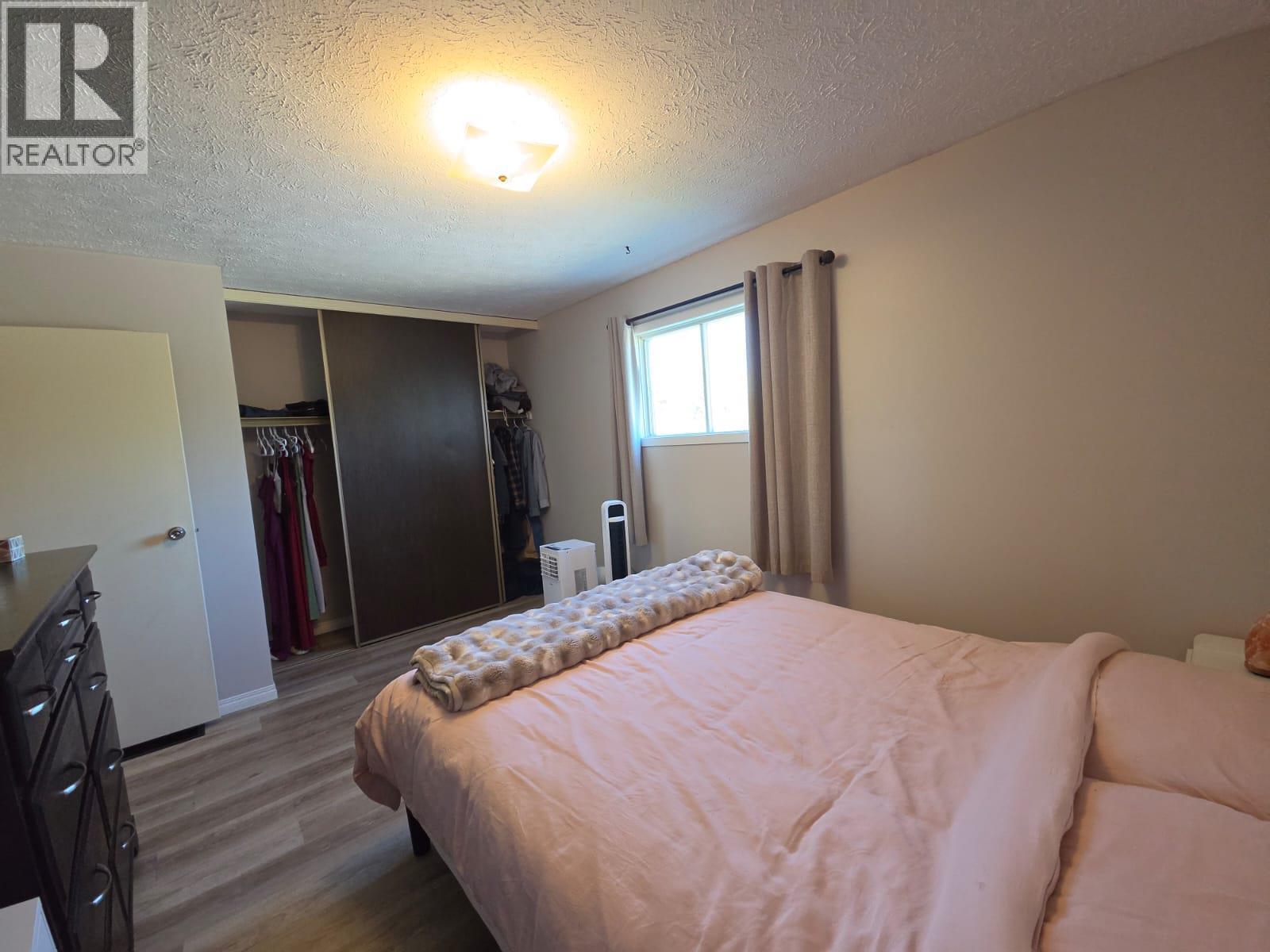 240 Spieker Avenue, Tumbler Ridge, British Columbia  V0C 2W0 - Photo 16 - 10400886