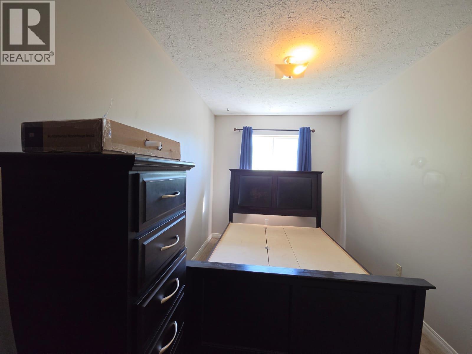 240 Spieker Avenue, Tumbler Ridge, British Columbia  V0C 2W0 - Photo 19 - 10400886