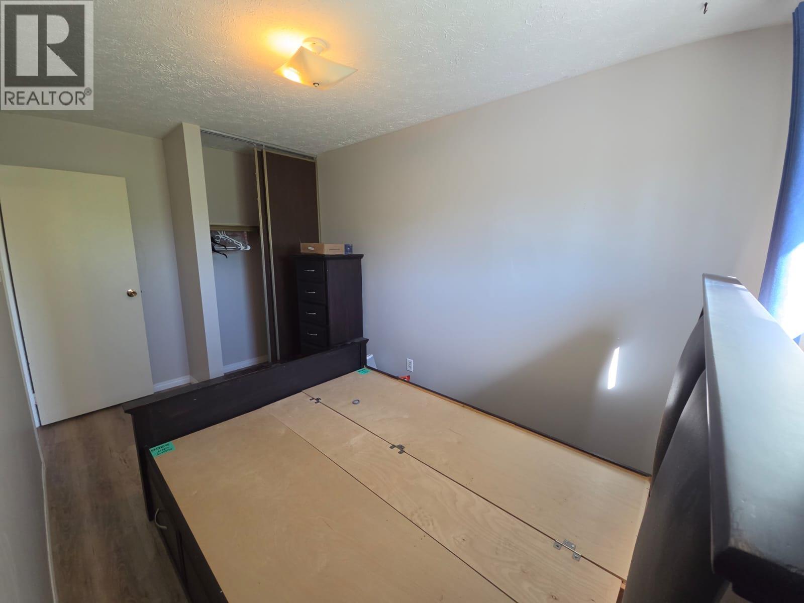 240 Spieker Avenue, Tumbler Ridge, British Columbia  V0C 2W0 - Photo 20 - 10400886