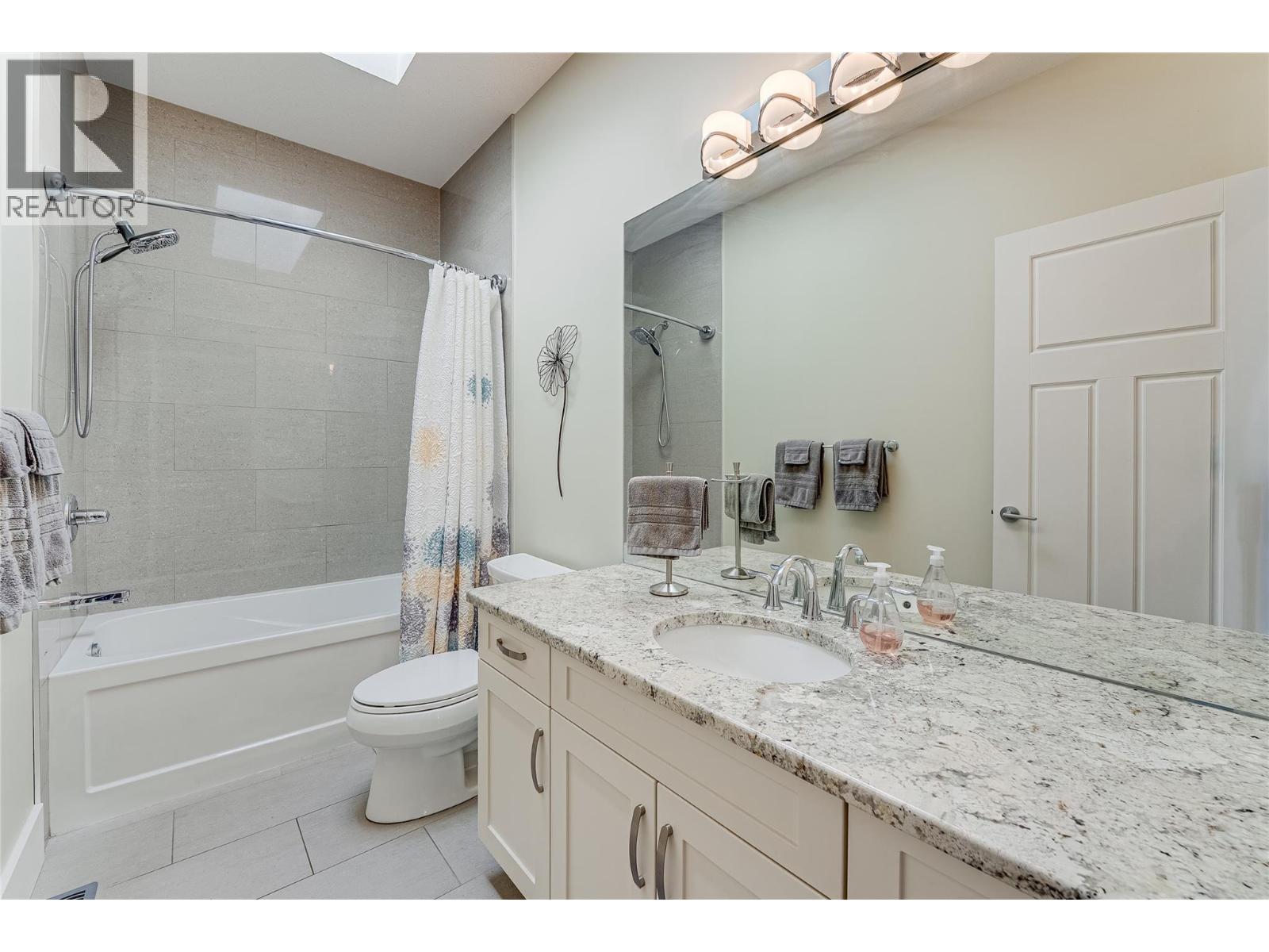 7221 Edgewater Place, Coldstream, British Columbia  V1B 4C5 - Photo 33 - 10399824