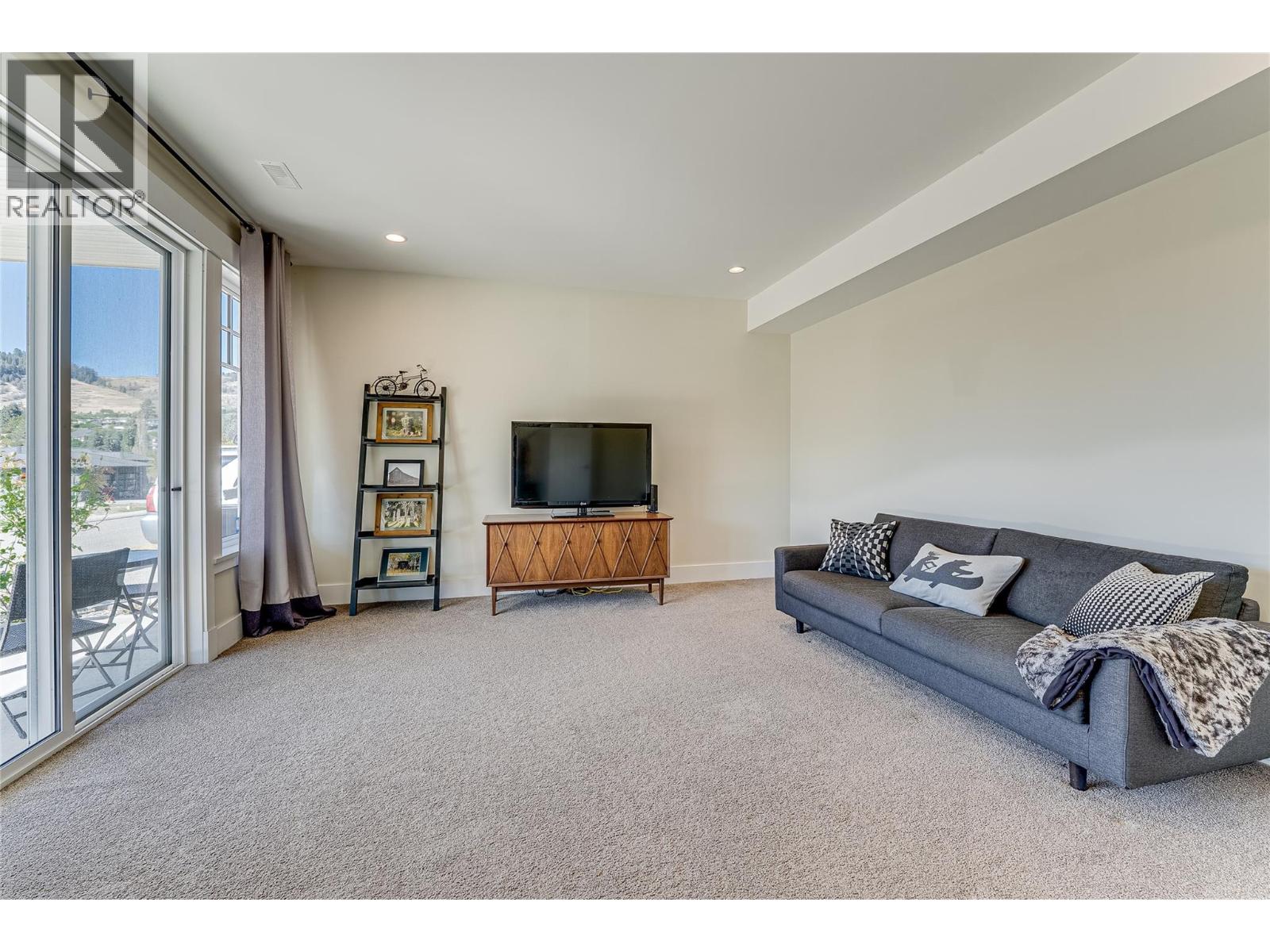 7221 Edgewater Place, Coldstream, British Columbia  V1B 4C5 - Photo 37 - 10399824