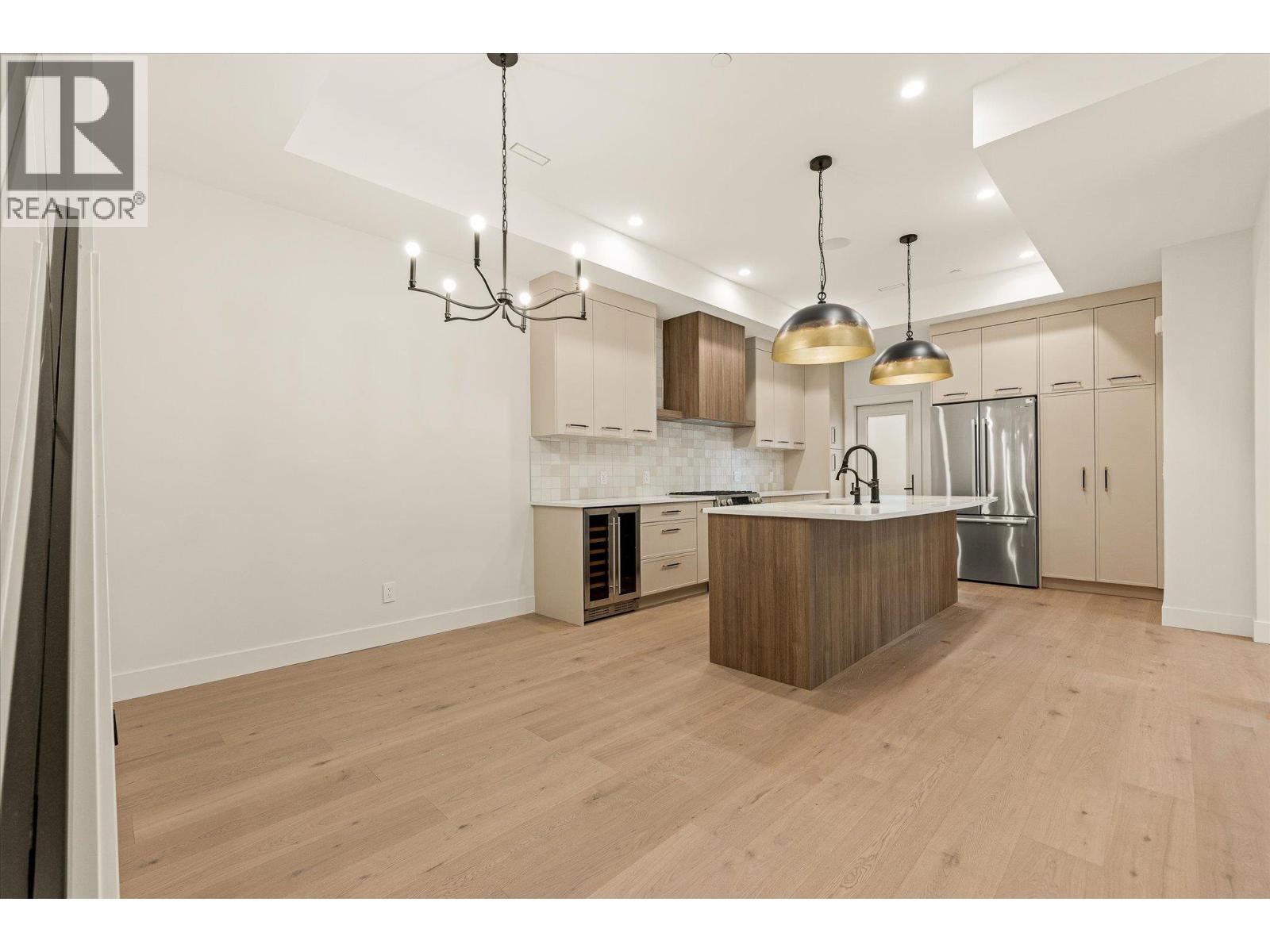 2435 Taylor Crescent Unit# 4, Kelowna, British Columbia  V1Y 1L9 - Photo 14 - 10401225