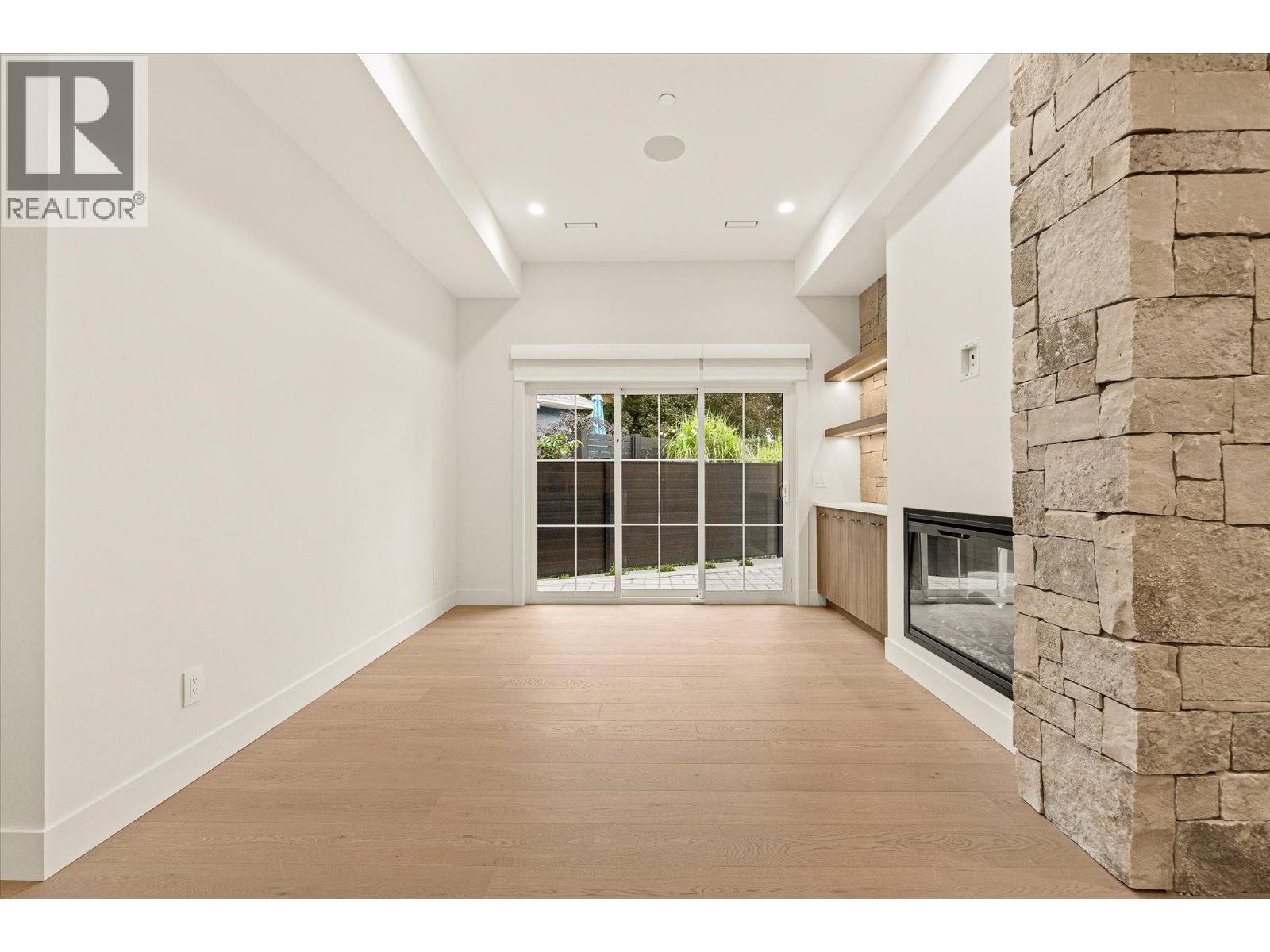 2435 Taylor Crescent Unit# 4, Kelowna, British Columbia  V1Y 1L9 - Photo 15 - 10401225