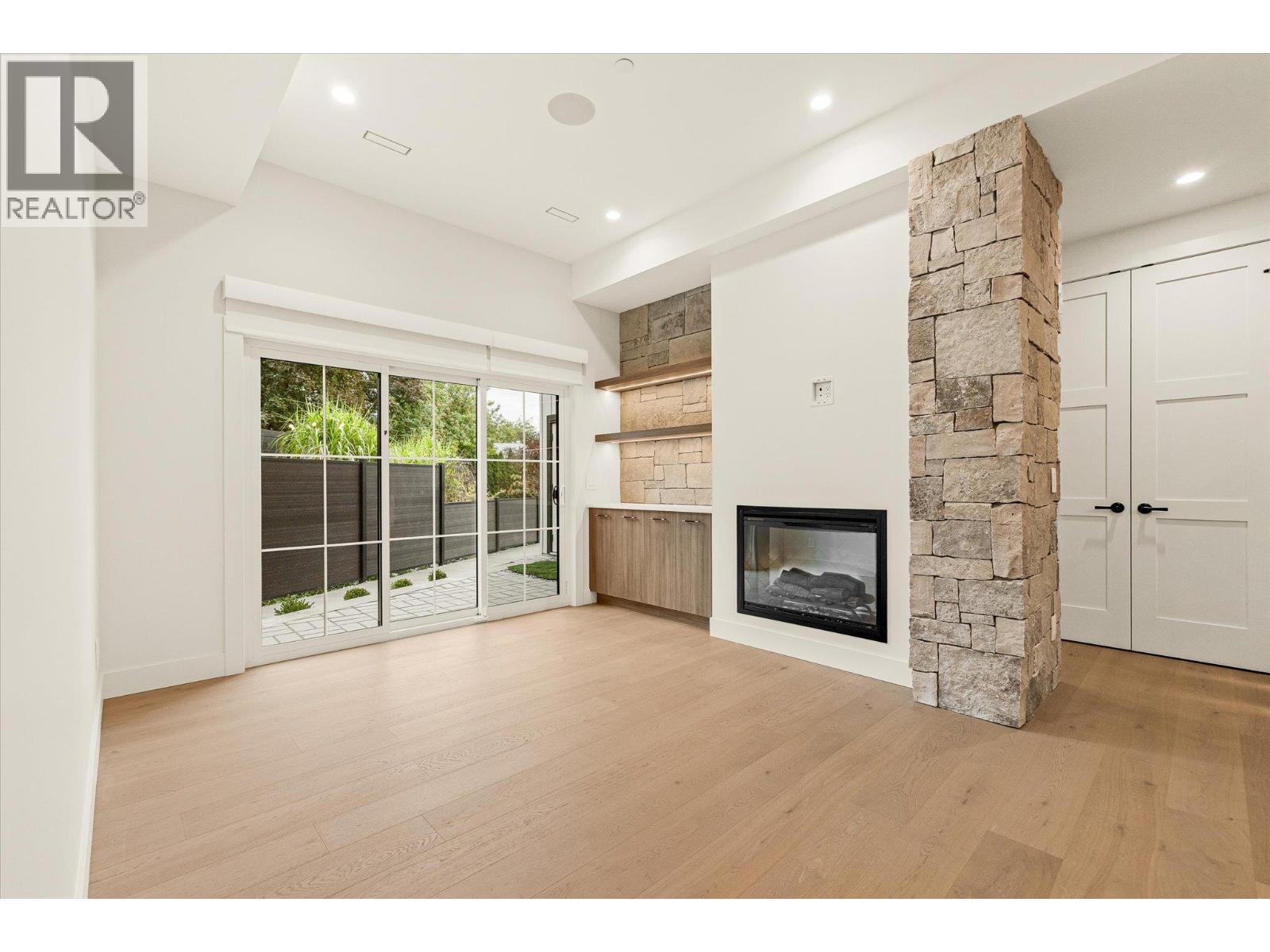 2435 Taylor Crescent Unit# 4, Kelowna, British Columbia  V1Y 1L9 - Photo 16 - 10401225