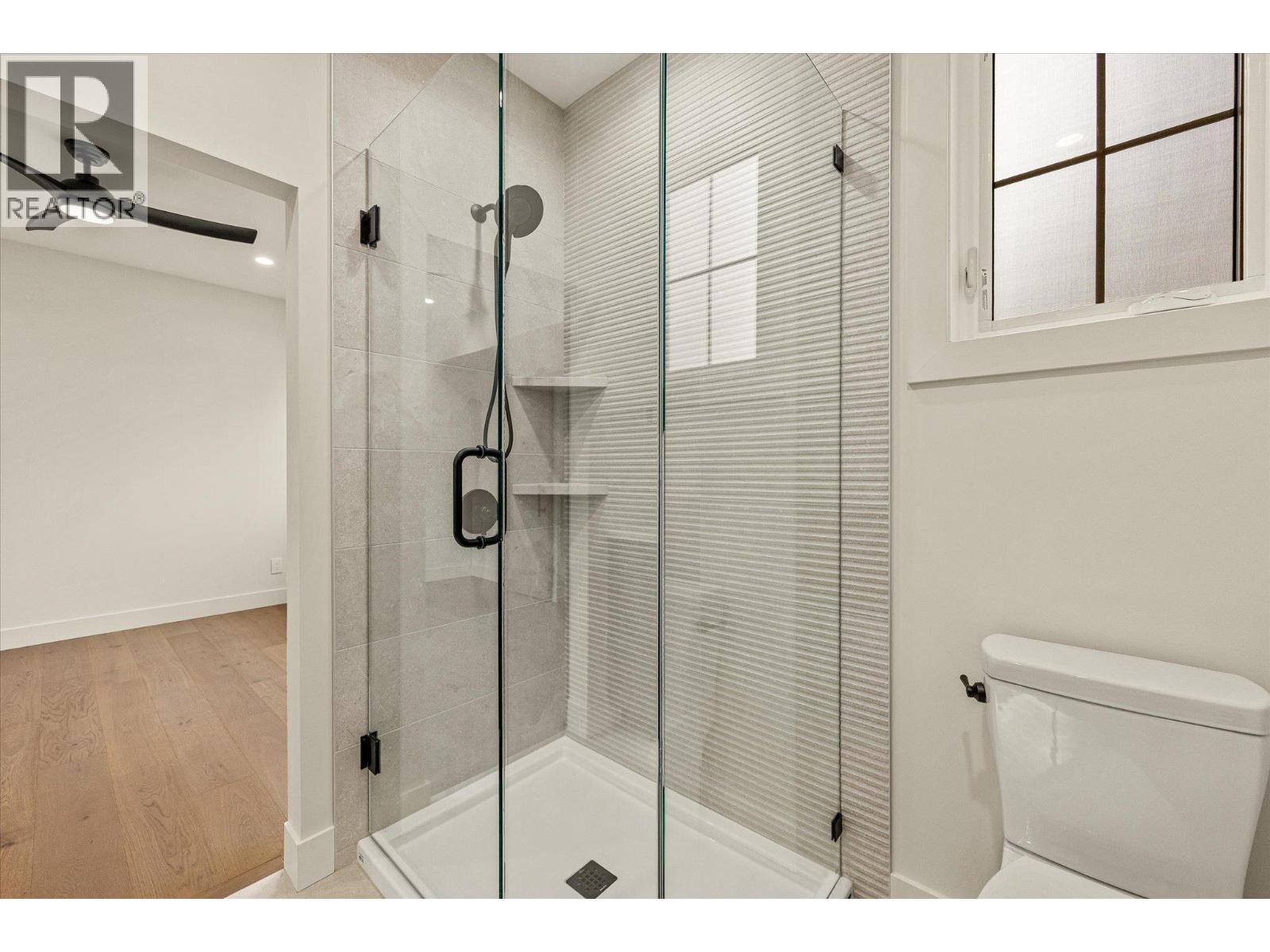 2435 Taylor Crescent Unit# 4, Kelowna, British Columbia  V1Y 1L9 - Photo 28 - 10401225