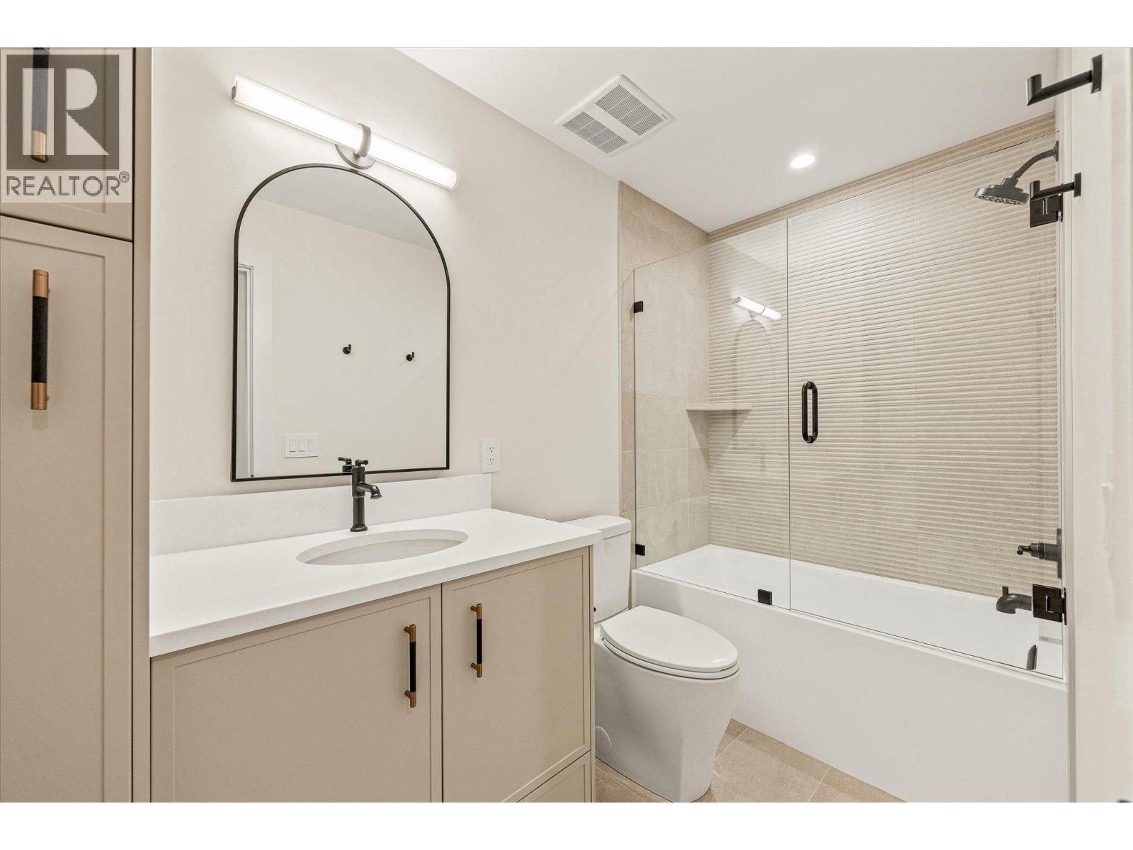 2435 Taylor Crescent Unit# 4, Kelowna, British Columbia  V1Y 1L9 - Photo 32 - 10401225