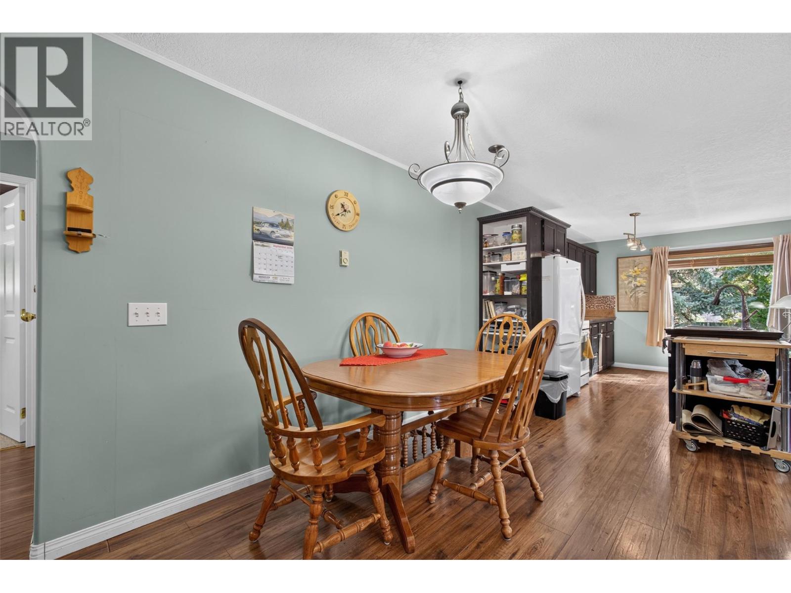 8008 Victoria Road, Summerland, British Columbia  V0H 1Z2 - Photo 10 - 10400358