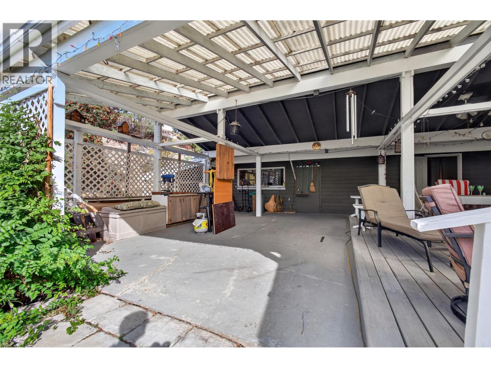 8008 Victoria Road, Summerland, British Columbia  V0H 1Z2 - Photo 21 - 10400358