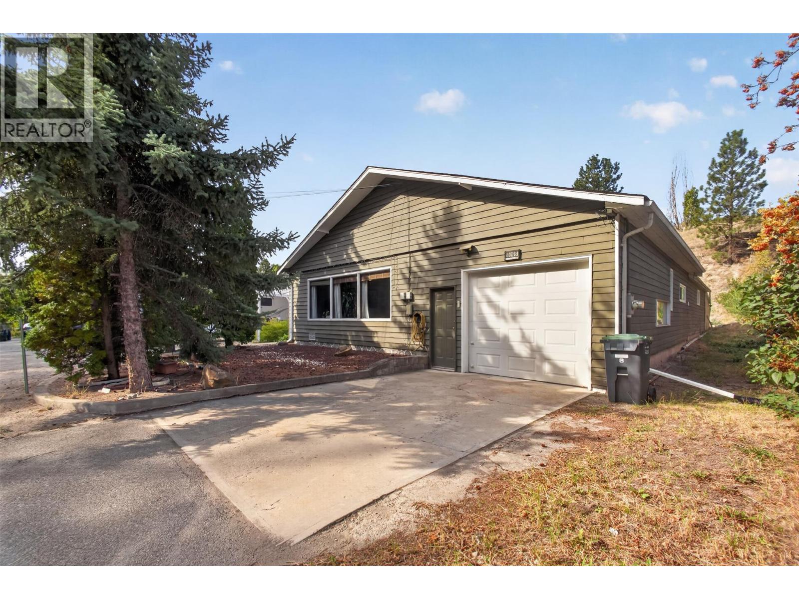 8008 Victoria Road, Summerland, British Columbia  V0H 1Z2 - Photo 31 - 10400358