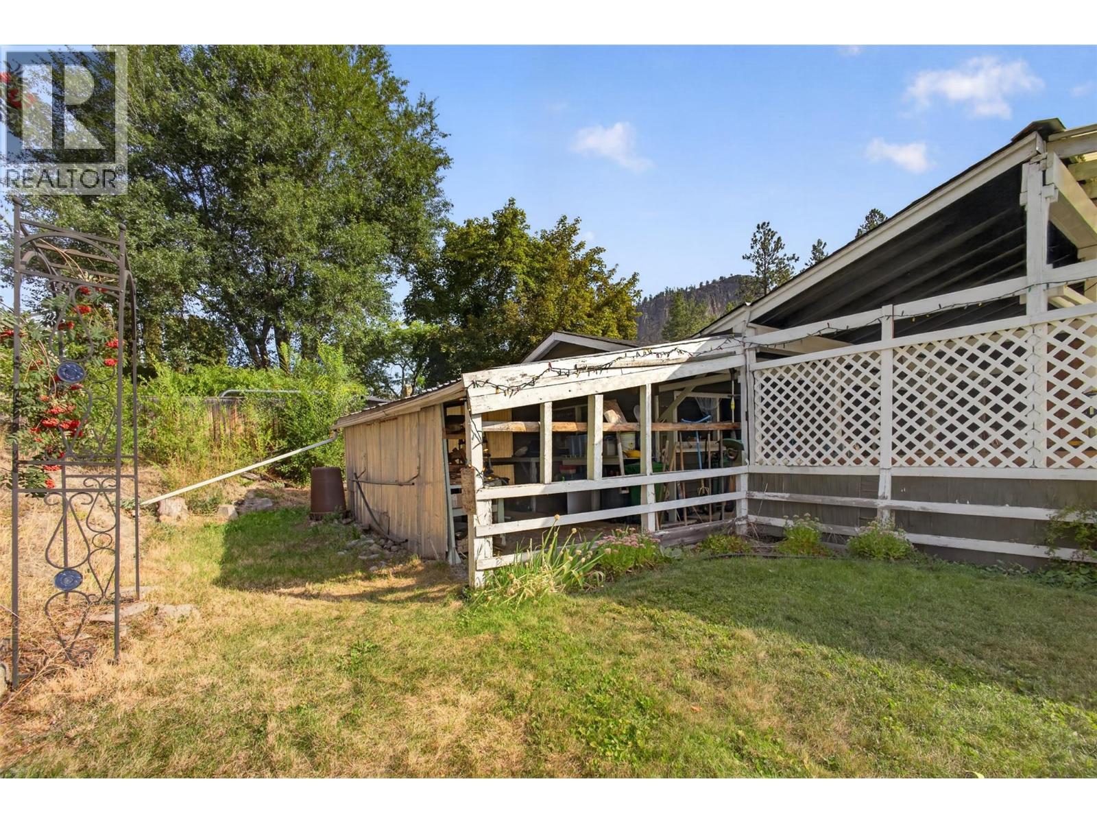 8008 Victoria Road, Summerland, British Columbia  V0H 1Z2 - Photo 33 - 10400358