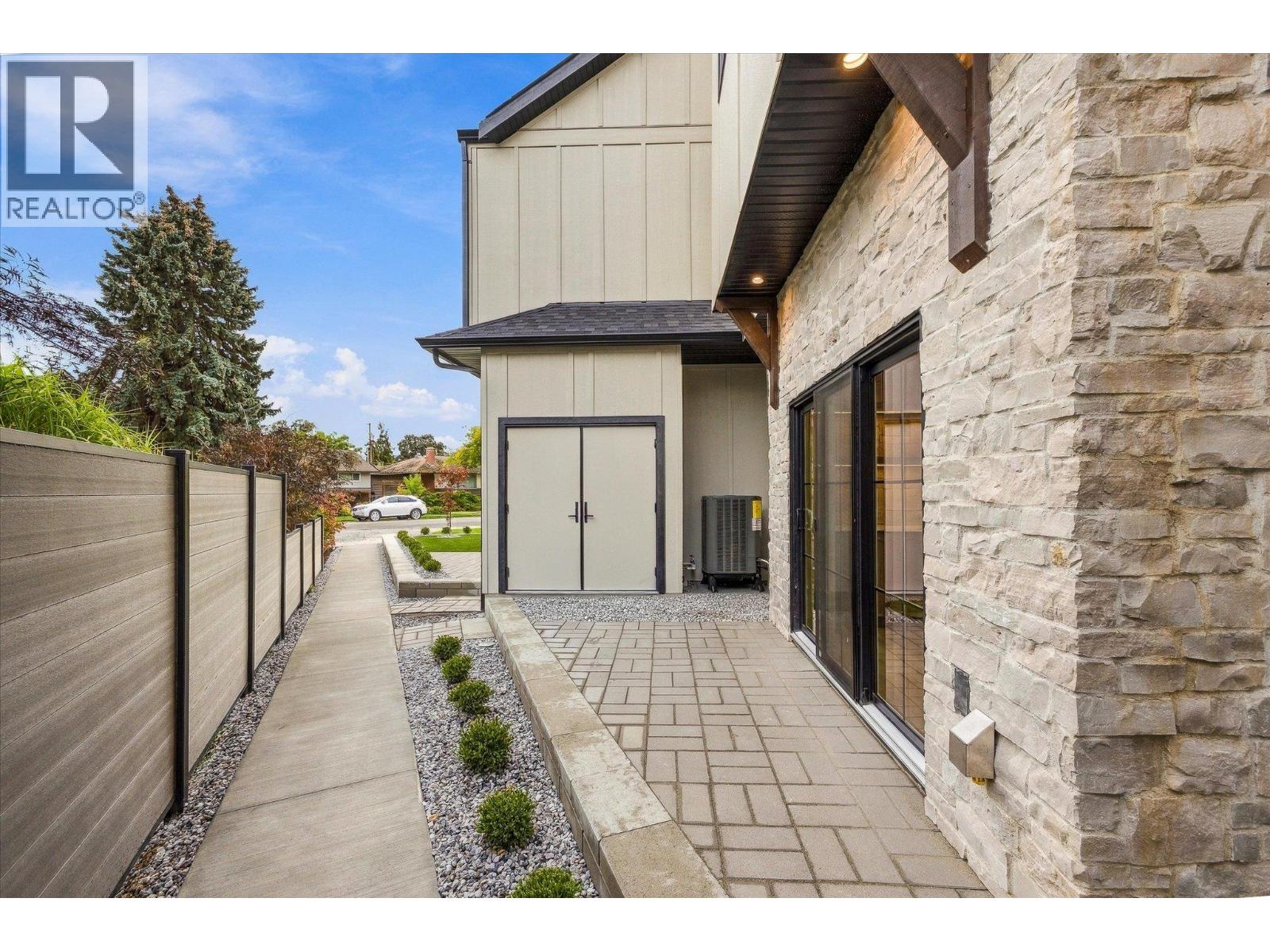 2435 Taylor Crescent Unit# 3, Kelowna, British Columbia  V1Y 1L9 - Photo 19 - 10401239