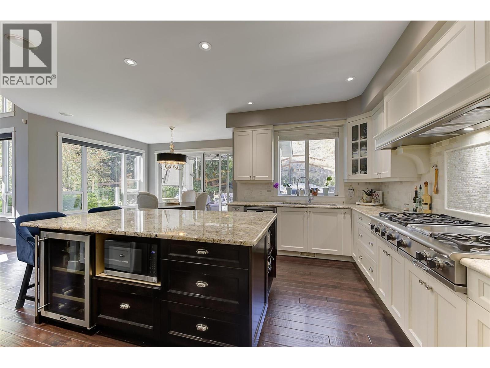 158 Lost Creek Court, Kelowna, British Columbia  V1V 3B7 - Photo 18 - 10401076