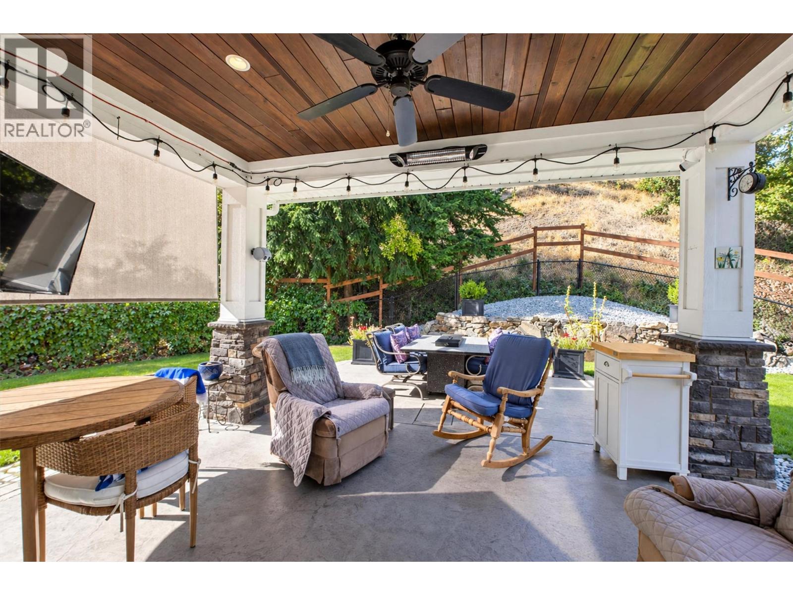 158 Lost Creek Court, Kelowna, British Columbia  V1V 3B7 - Photo 19 - 10401076