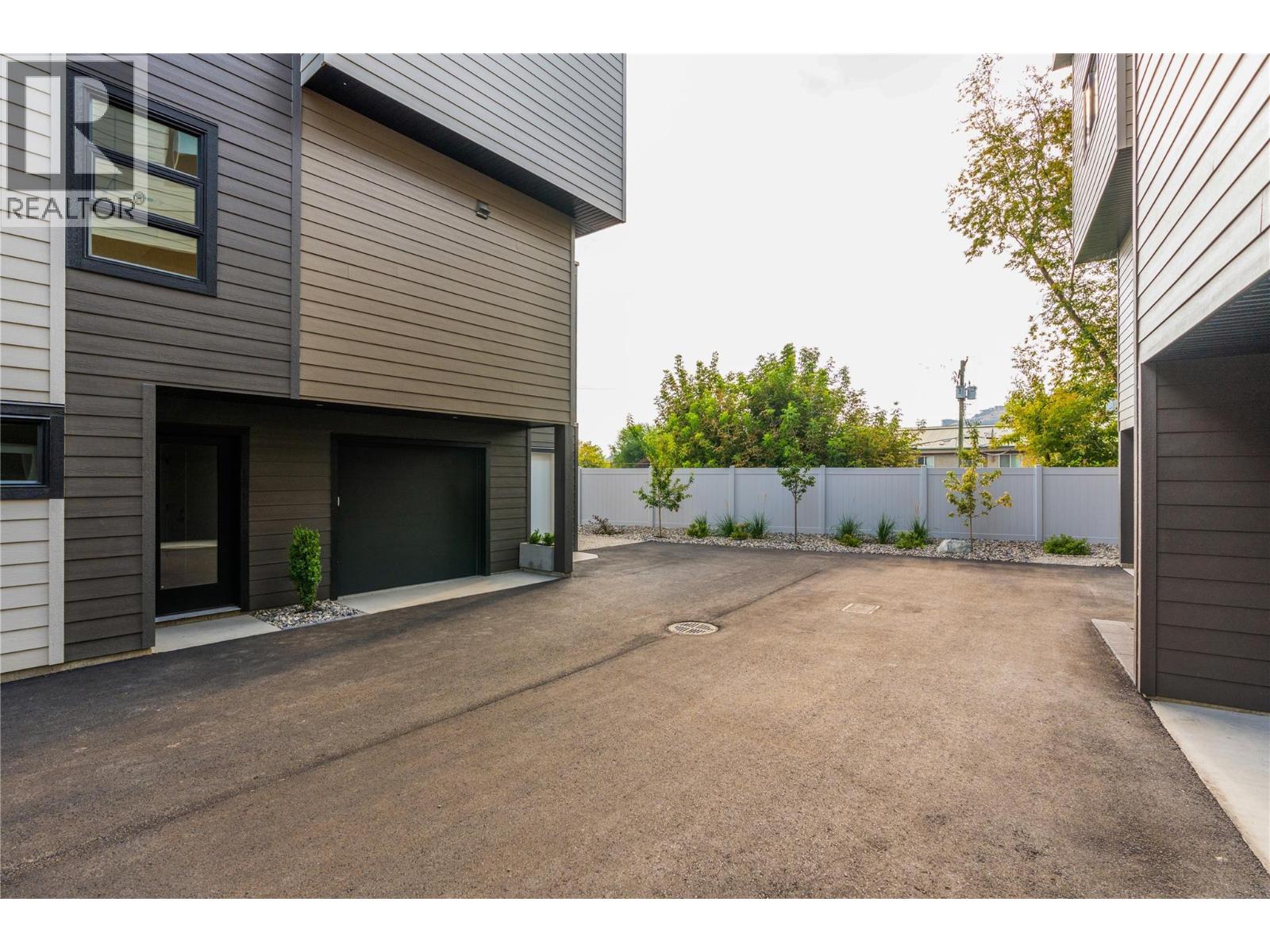 4200 30 Street, Vernon, British Columbia  V1T 5G3 - Photo 10 - 10400143