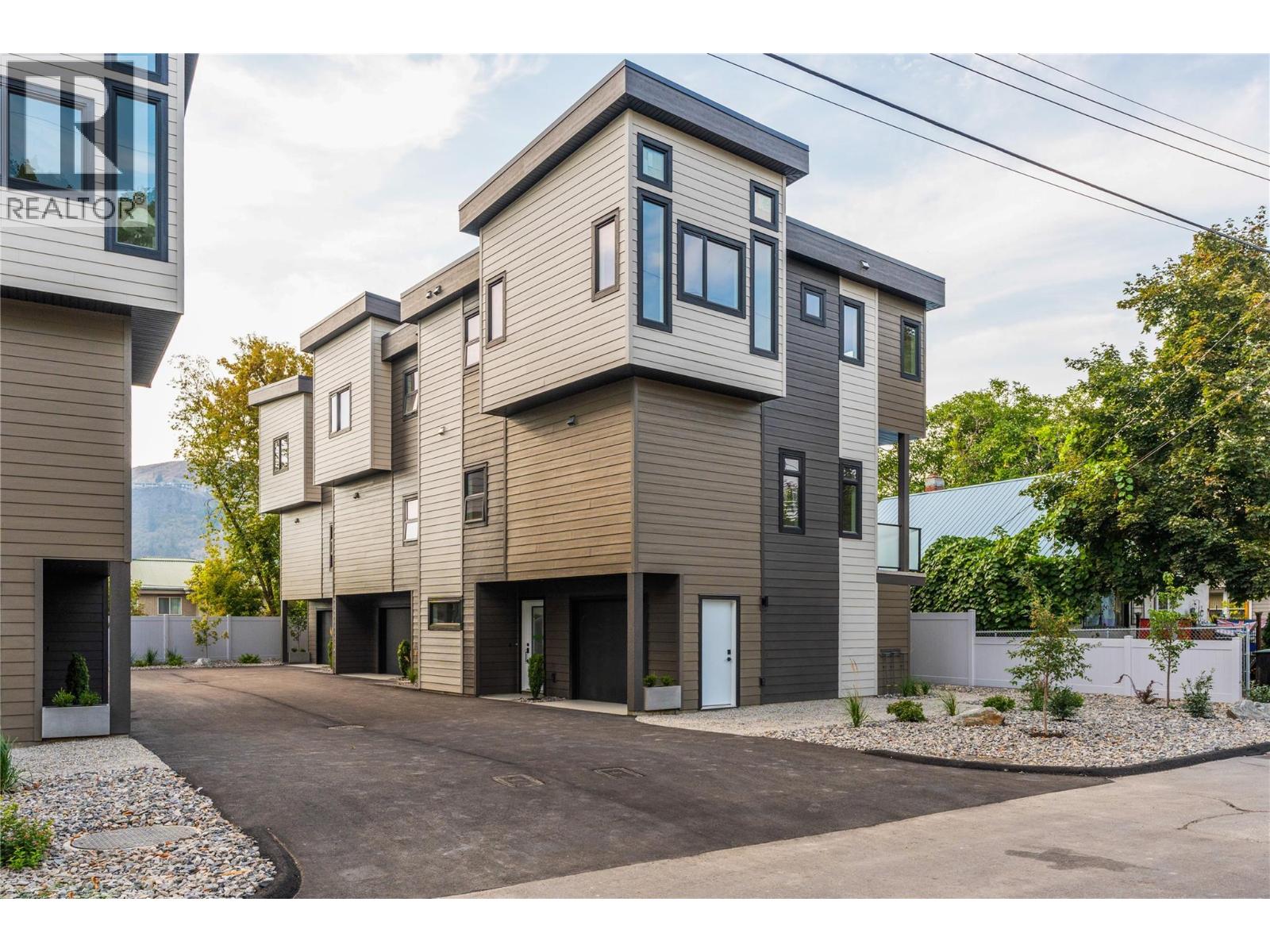 4200 30 Street, Vernon, British Columbia  V1T 5G3 - Photo 5 - 10400143