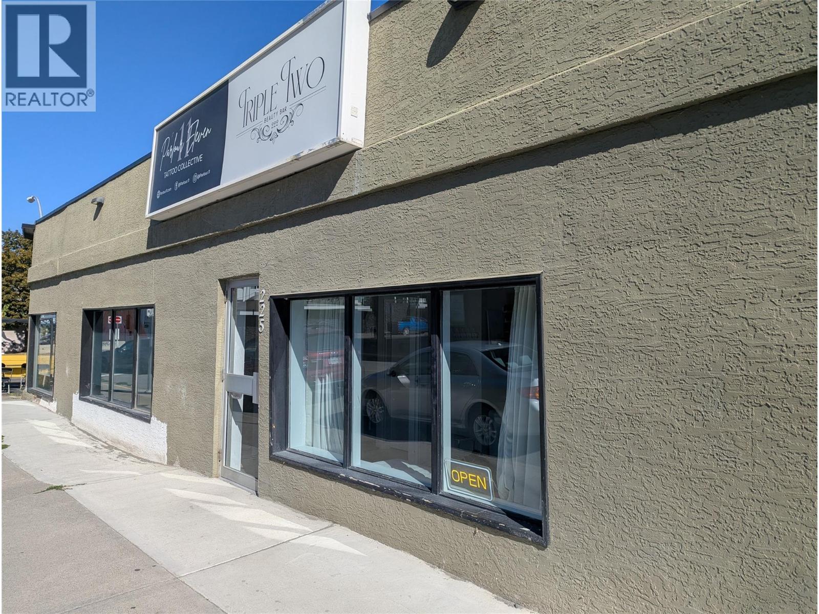 225 7th Avenue Unit# 2, Kamloops, British Columbia  V2H 1T7 - Photo 1 - 10401250