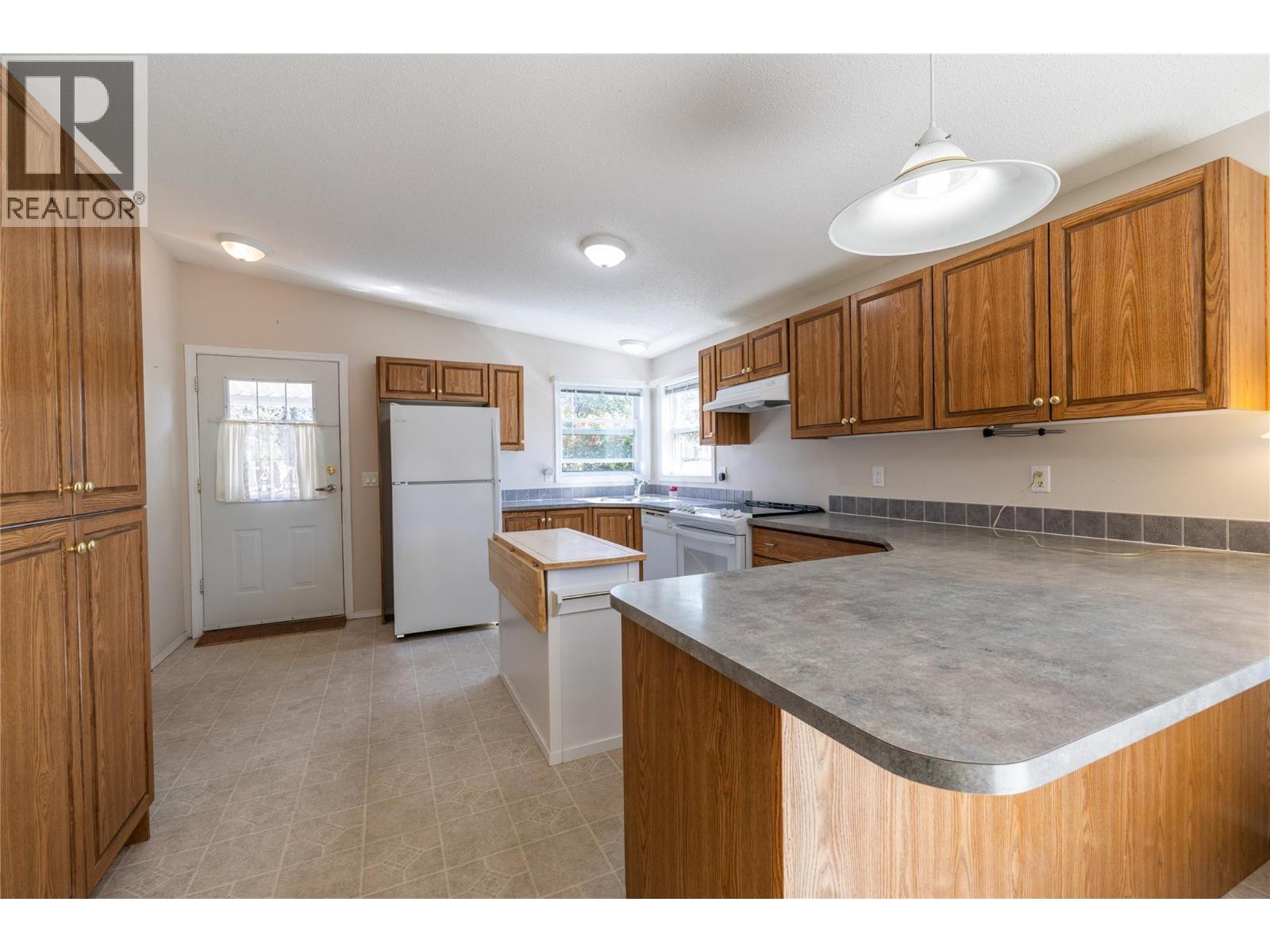 2401 Ord Road Unit# 30, Kamloops, British Columbia  V2B 7V8 - Photo 25 - 10400277