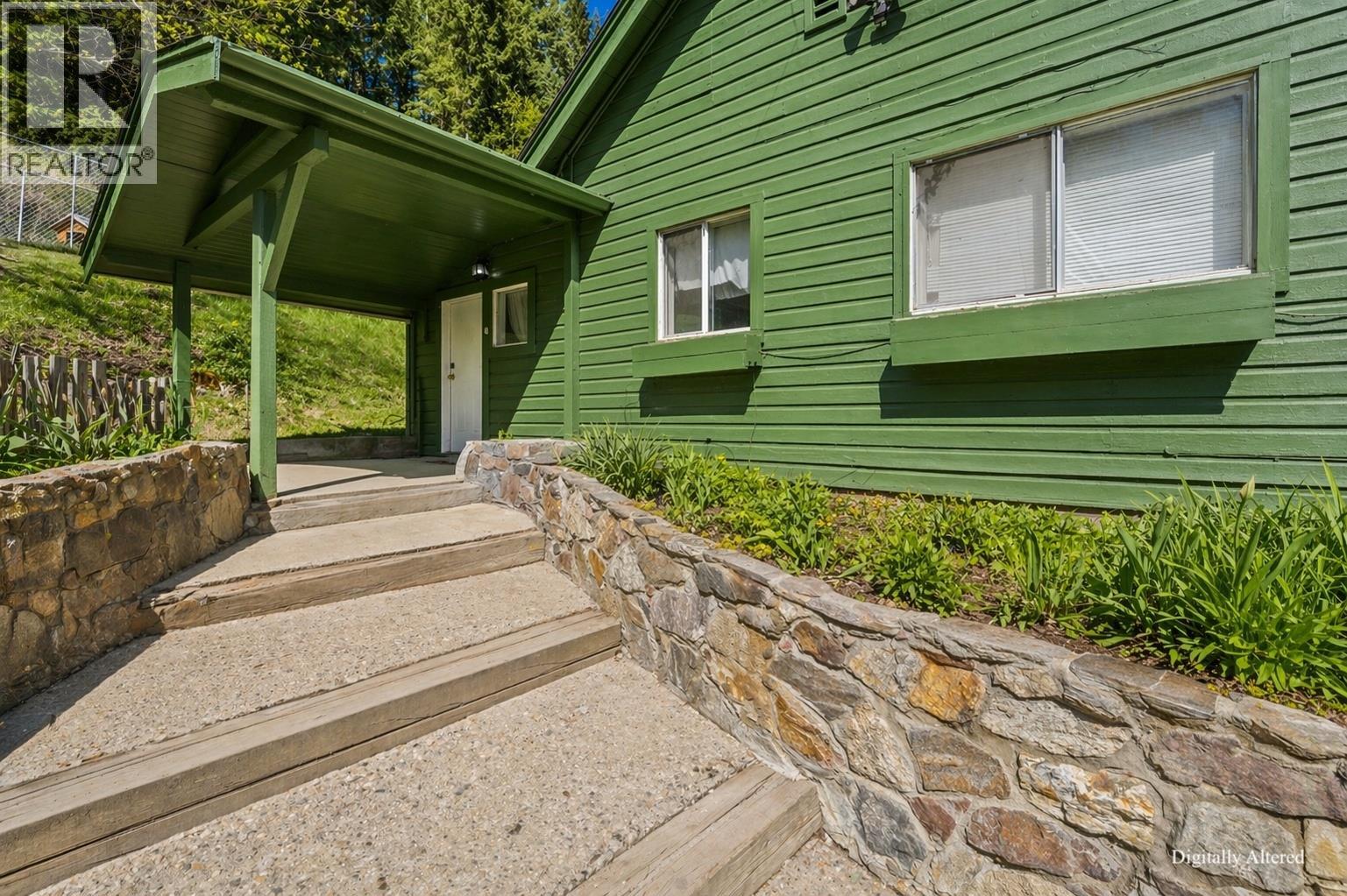 104 George Street, Enderby, British Columbia  V0E 1V0 - Photo 5 - 10401222