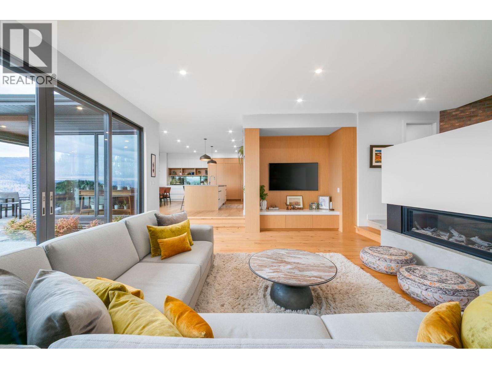 1543 Rocky Point Drive, Kelowna, British Columbia  V1V 3E2 - Photo 11 - 10401124