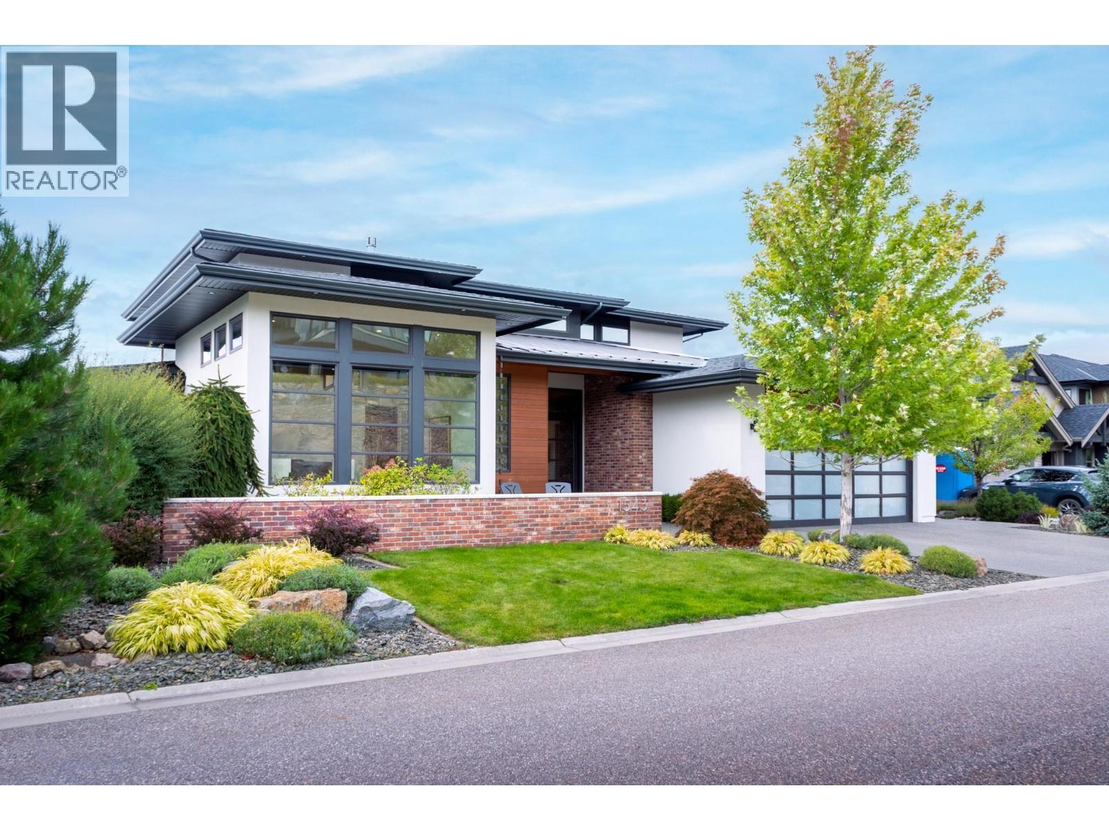 1543 Rocky Point Drive, Kelowna, British Columbia  V1V 3E2 - Photo 3 - 10401124