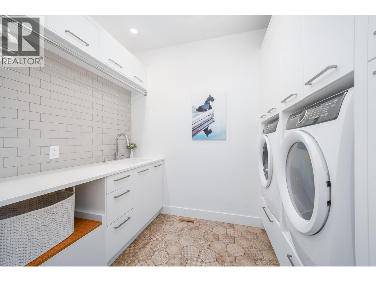 1543 Rocky Point Drive, Kelowna, British Columbia  V1V 3E2 - Photo 52 - 10401124