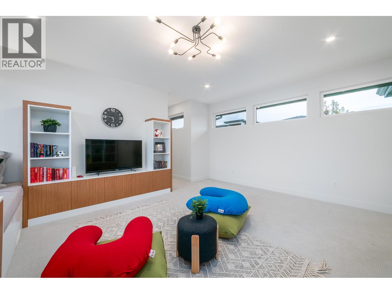 1543 Rocky Point Drive, Kelowna, British Columbia  V1V 3E2 - Photo 54 - 10401124