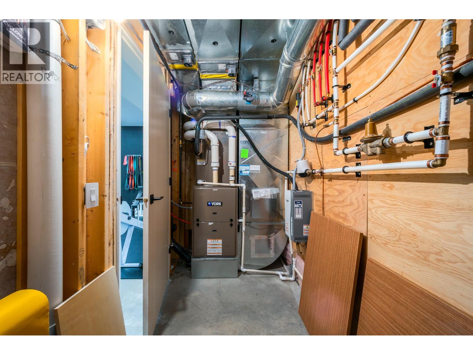 1543 Rocky Point Drive, Kelowna, British Columbia  V1V 3E2 - Photo 89 - 10401124