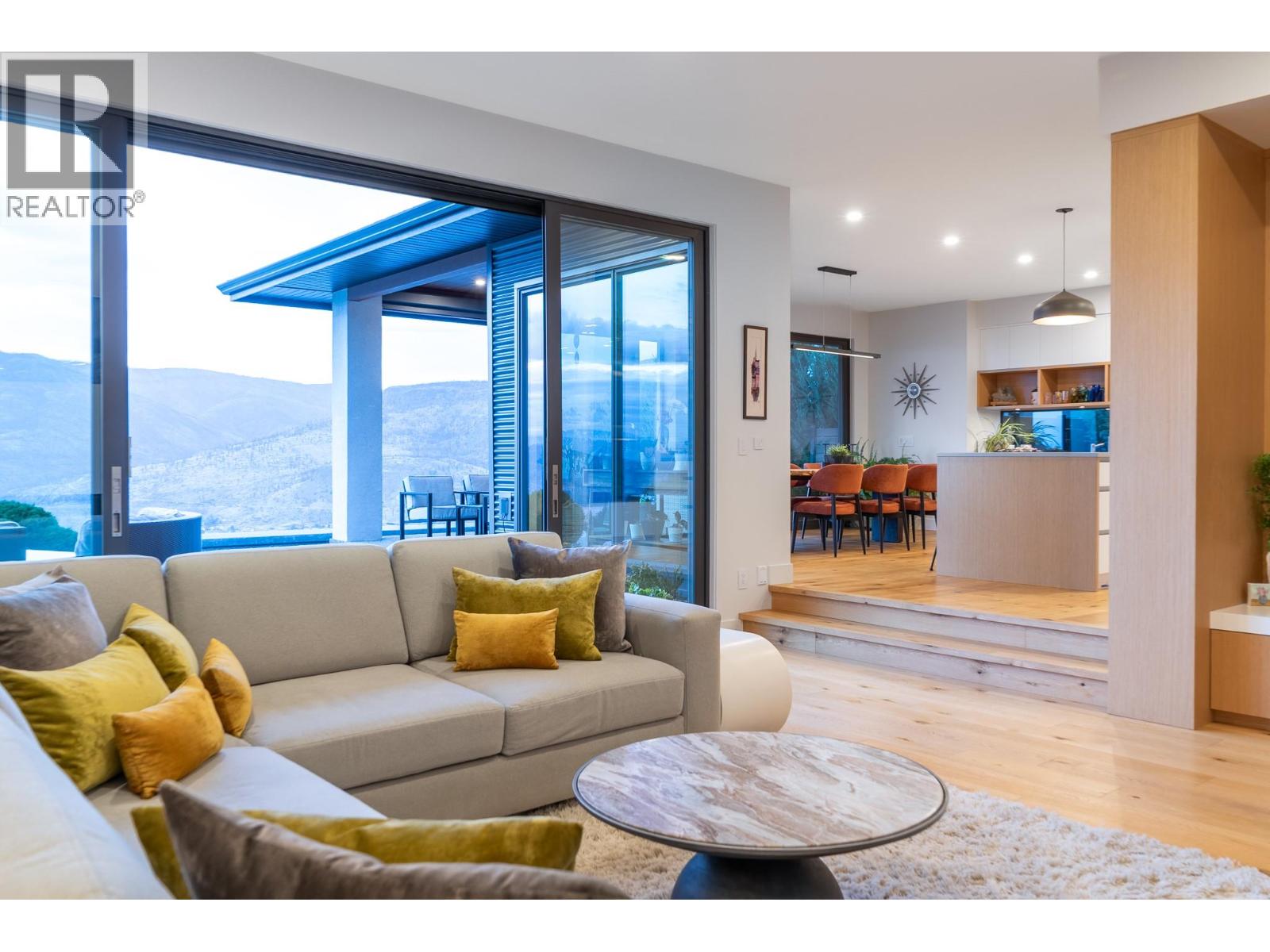 1543 Rocky Point Drive, Kelowna, British Columbia  V1V 3E2 - Photo 9 - 10401124