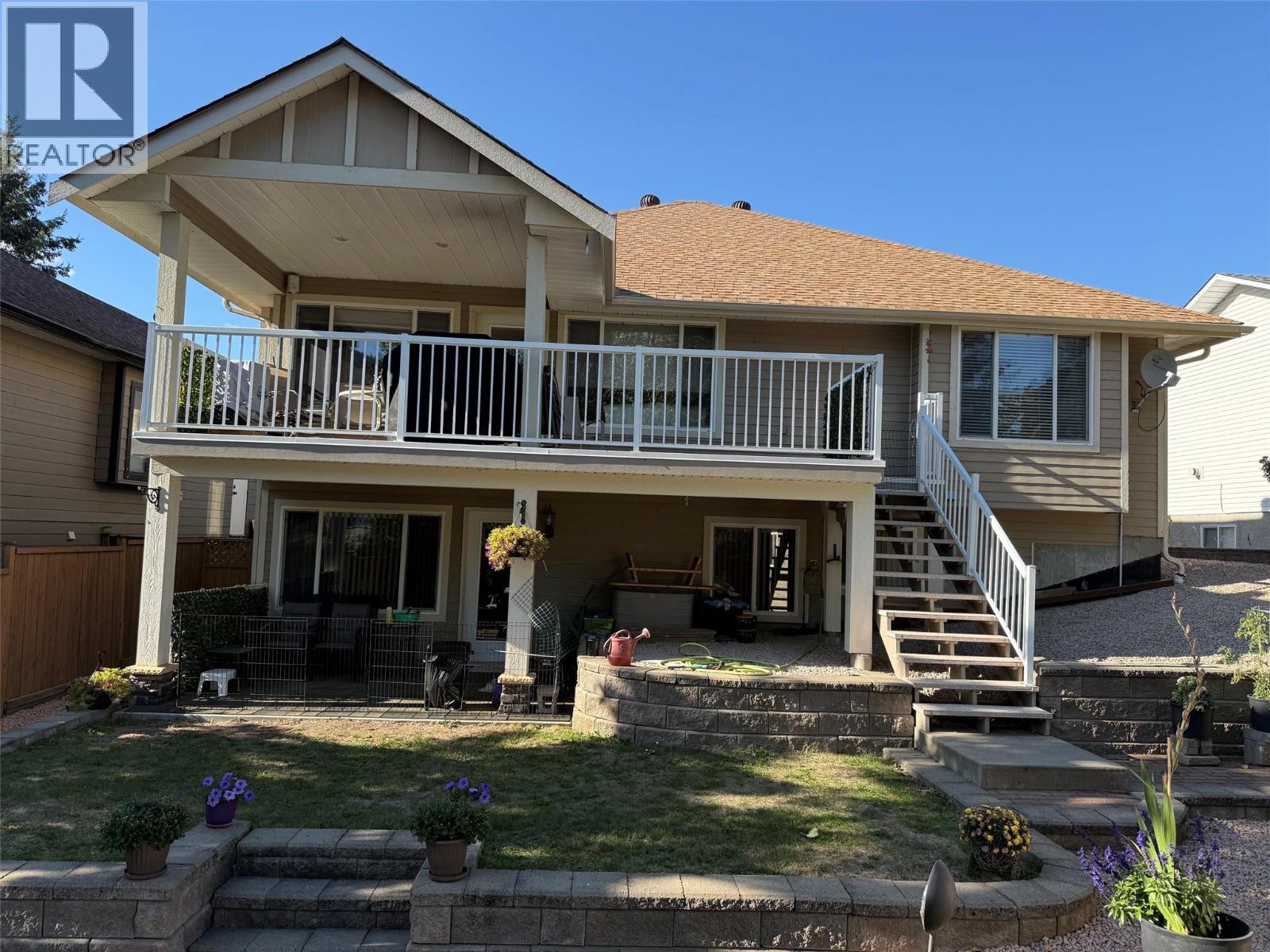 340 Robson Place, Clearwater, British Columbia  V0E 1N1 - Photo 2 - 10401265