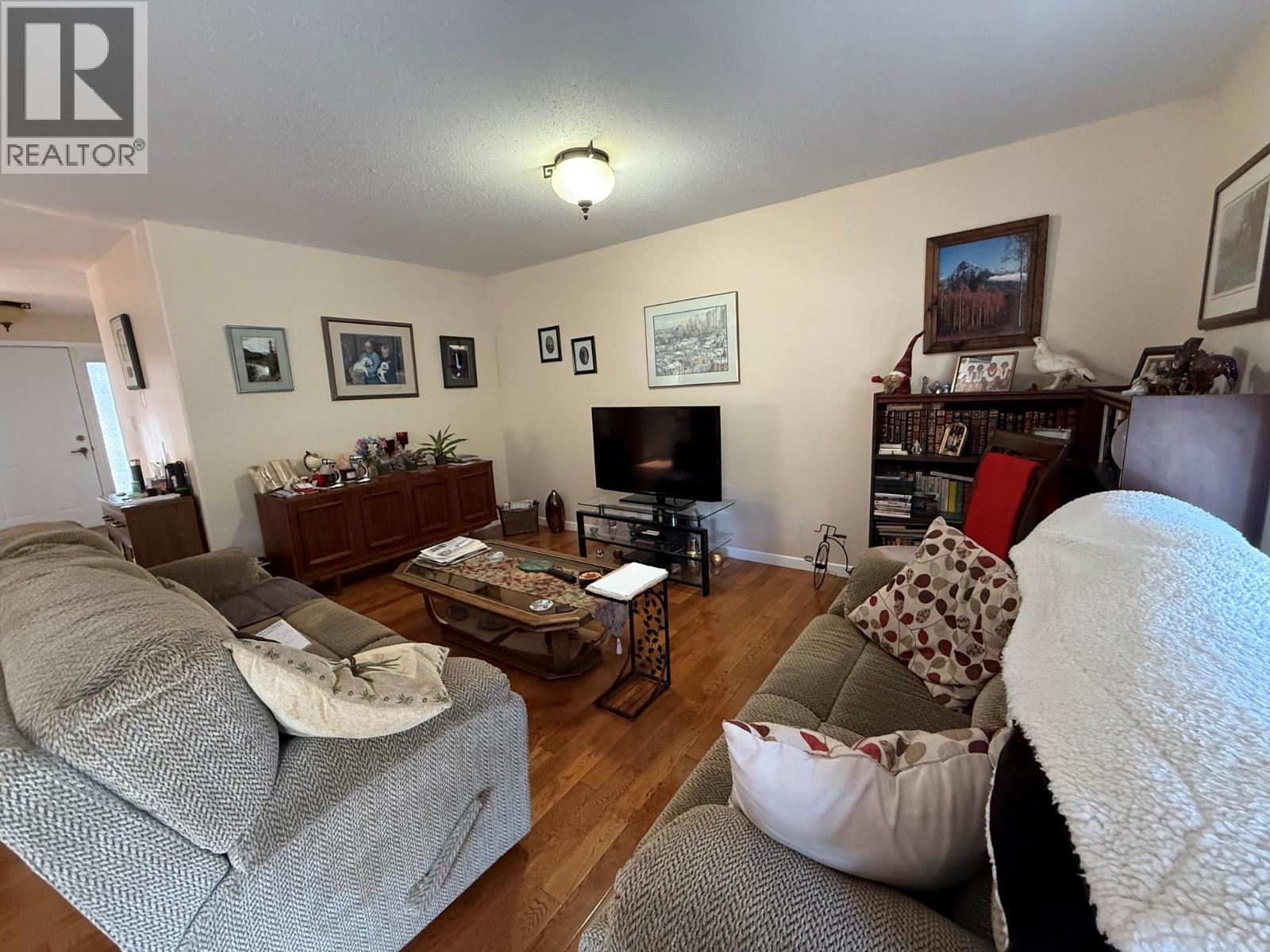 340 Robson Place, Clearwater, British Columbia  V0E 1N1 - Photo 8 - 10401265