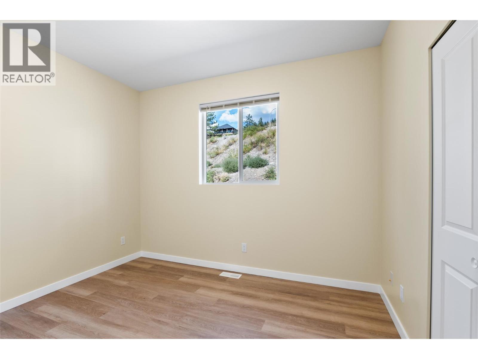 2733 Grandview Heights, Merritt, British Columbia  V1K 0A5 - Photo 12 - 10401137