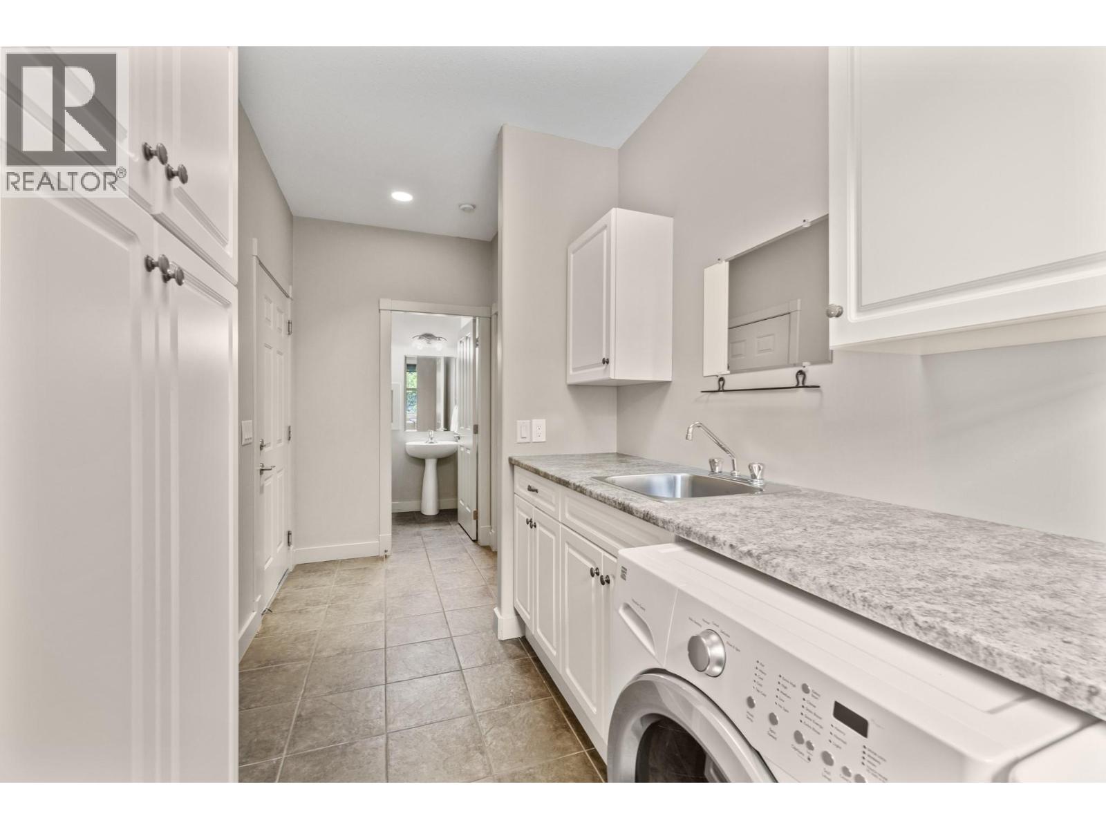 594 Vintage Terrace Road, Kelowna, British Columbia  V1W 3B3 - Photo 34 - 10401231