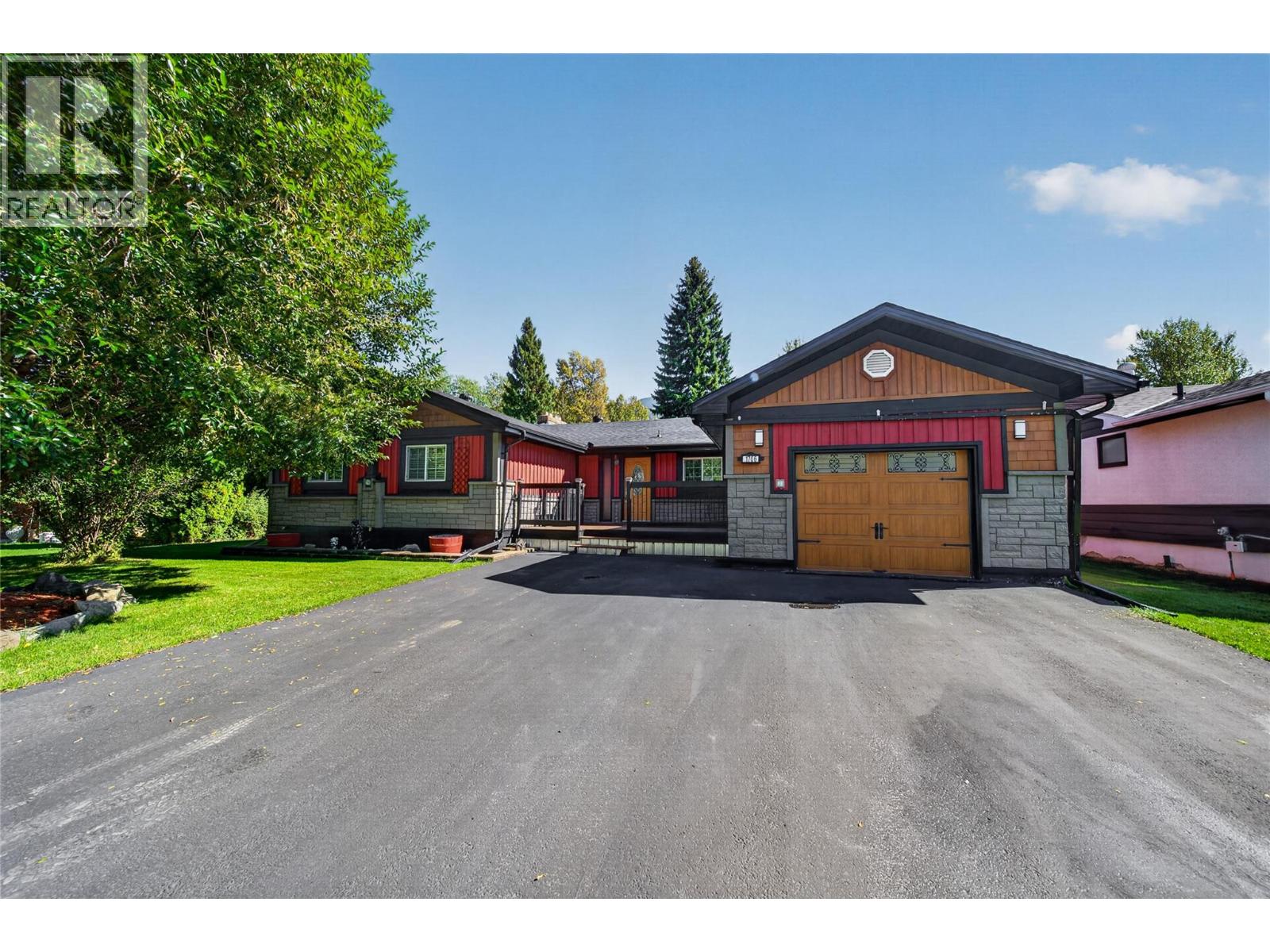 1706 Mckenzie Road, Fernie, British Columbia  V0B 1M5 - Photo 1 - 10400725