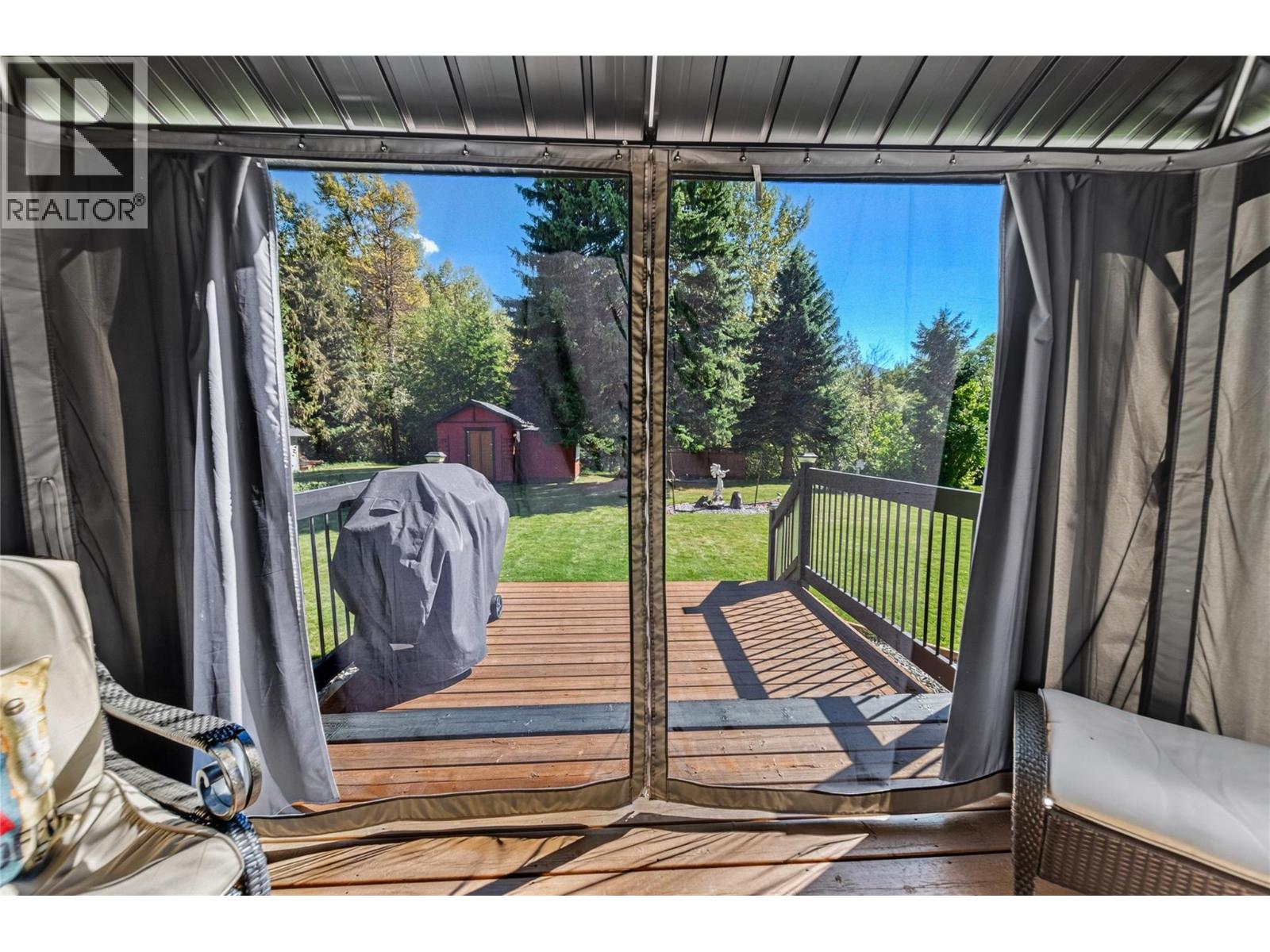 1706 Mckenzie Road, Fernie, British Columbia  V0B 1M5 - Photo 16 - 10400725
