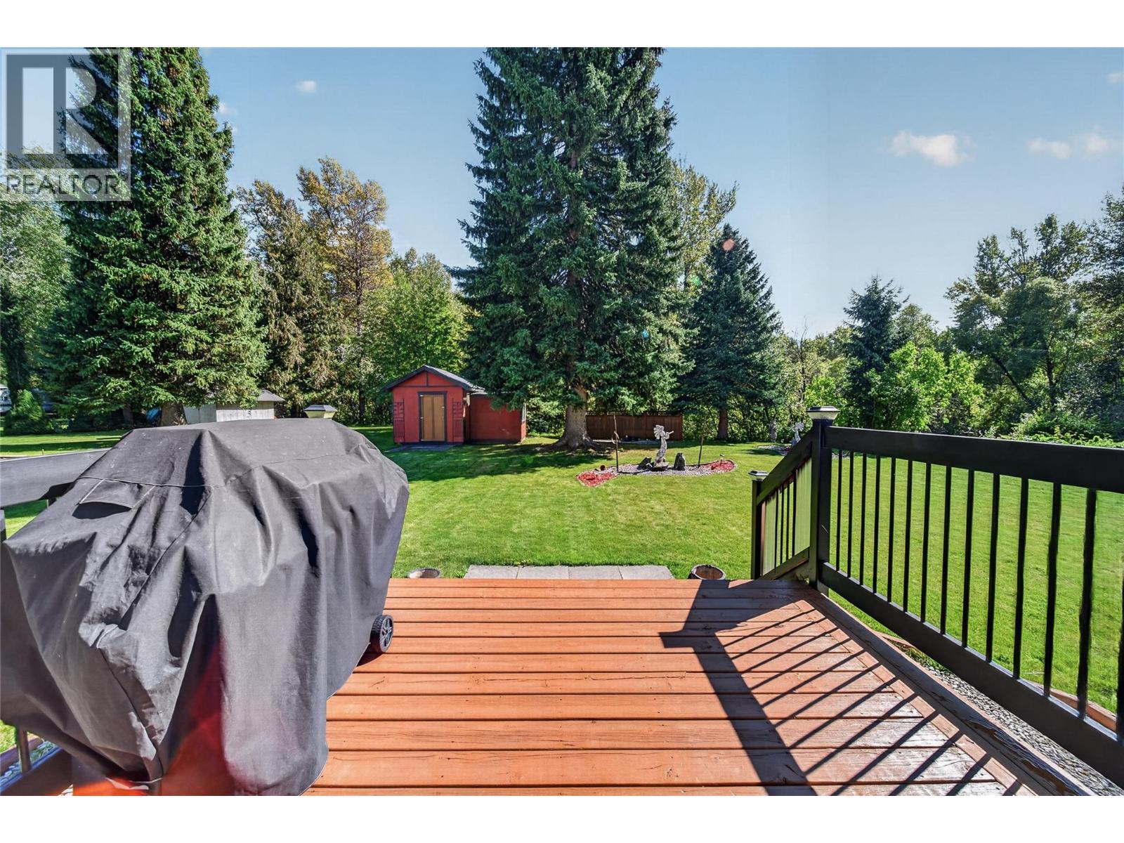 1706 Mckenzie Road, Fernie, British Columbia  V0B 1M5 - Photo 17 - 10400725