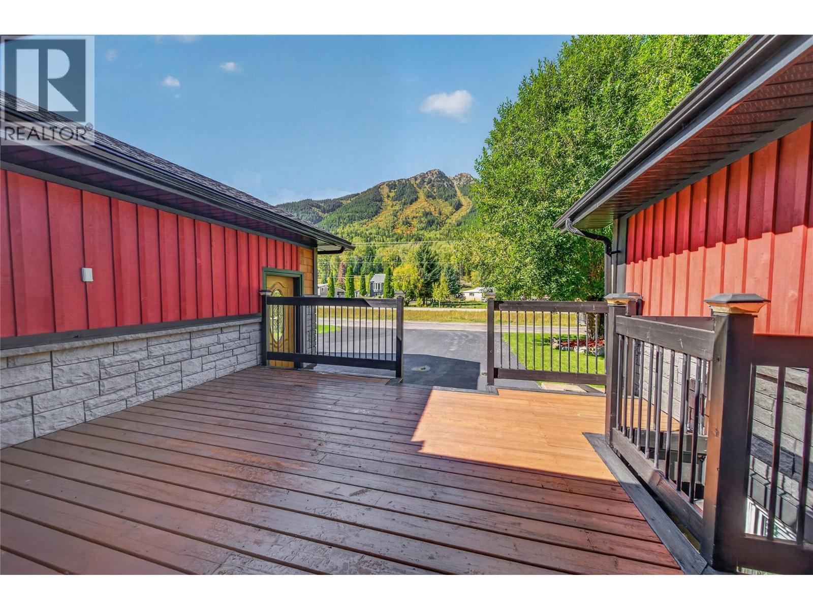 1706 Mckenzie Road, Fernie, British Columbia  V0B 1M5 - Photo 22 - 10400725