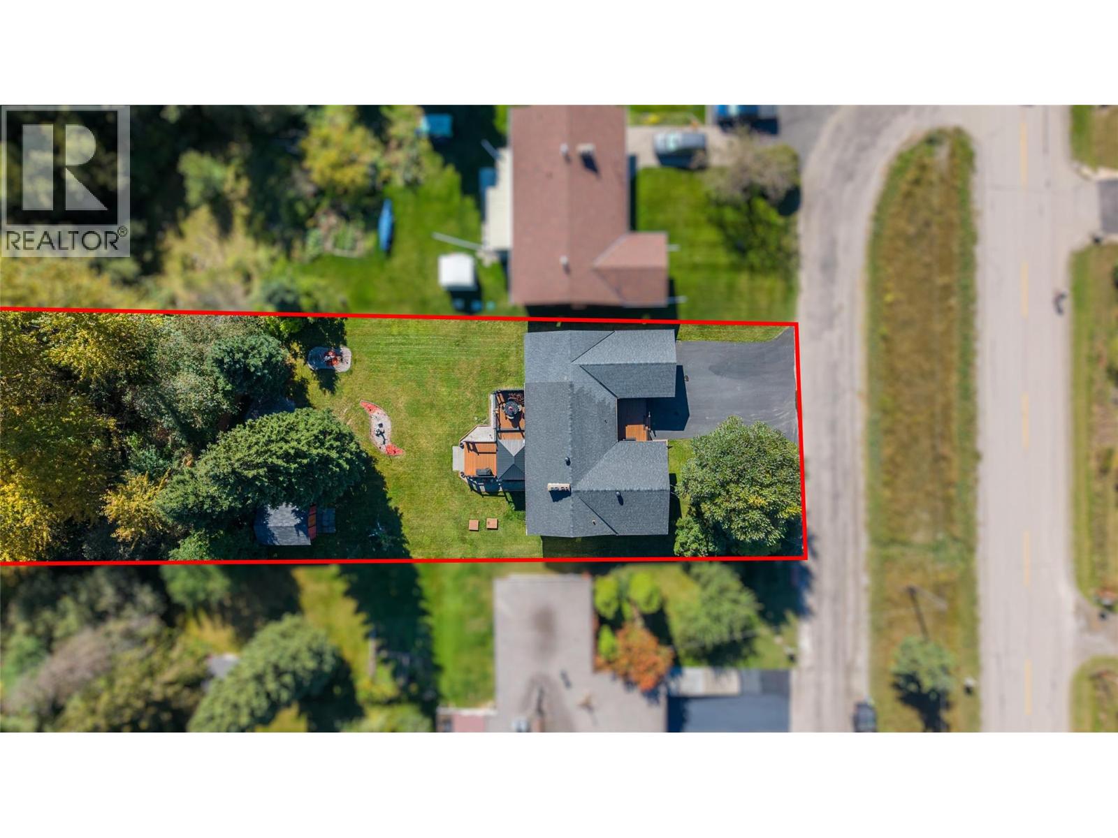 1706 Mckenzie Road, Fernie, British Columbia  V0B 1M5 - Photo 8 - 10400725