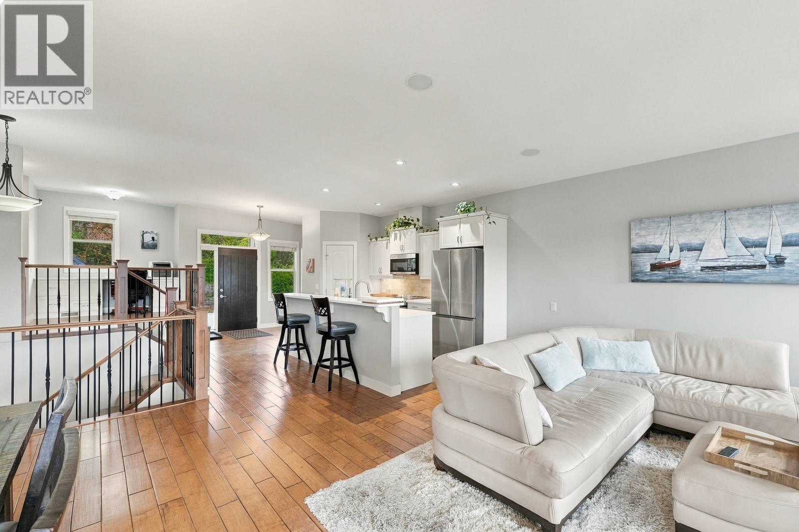 2421 Glacier Court Unit# 6, Kelowna, British Columbia  V1V 3A6 - Photo 13 - 10401276