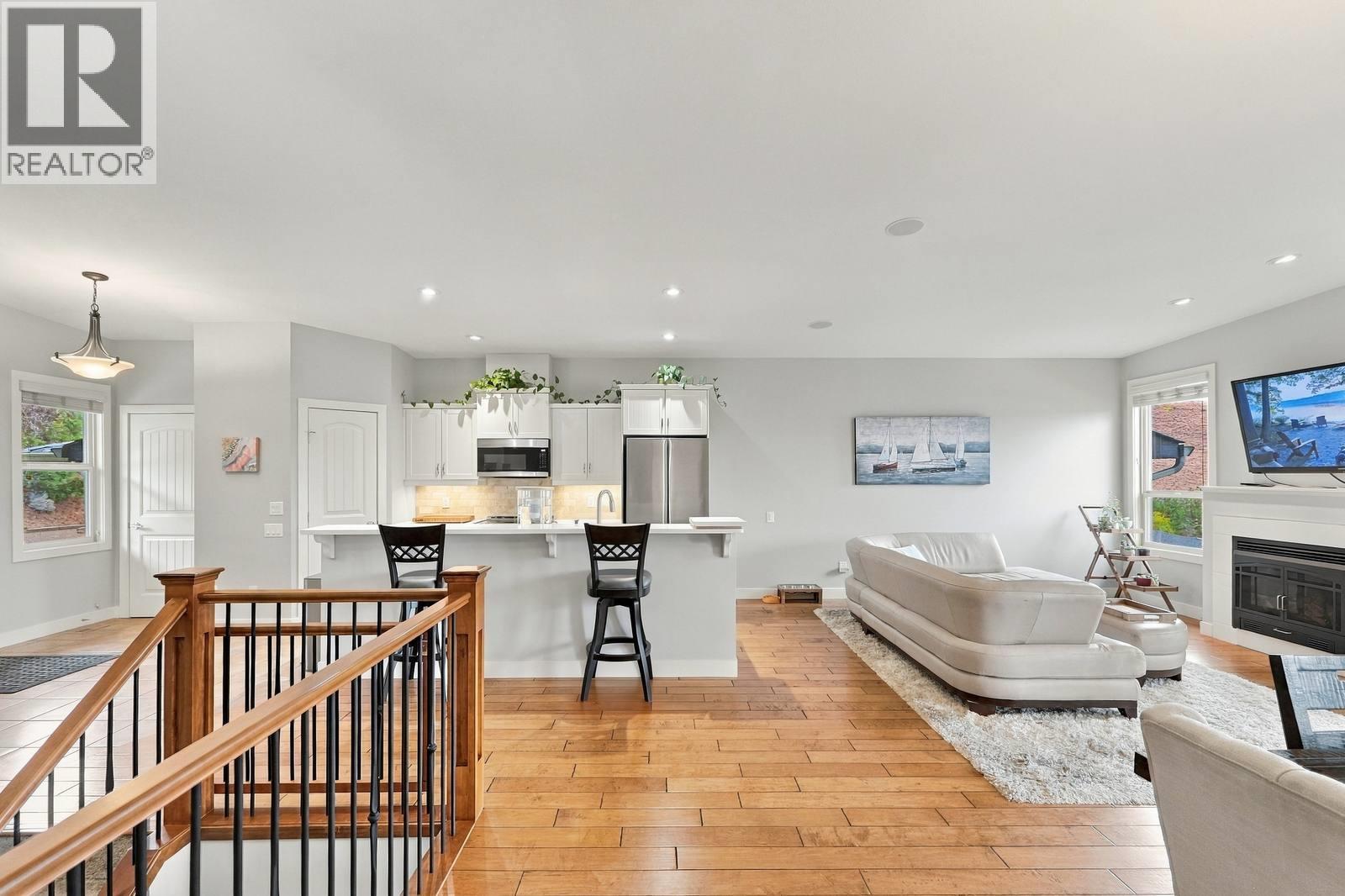 2421 Glacier Court Unit# 6, Kelowna, British Columbia  V1V 3A6 - Photo 14 - 10401276