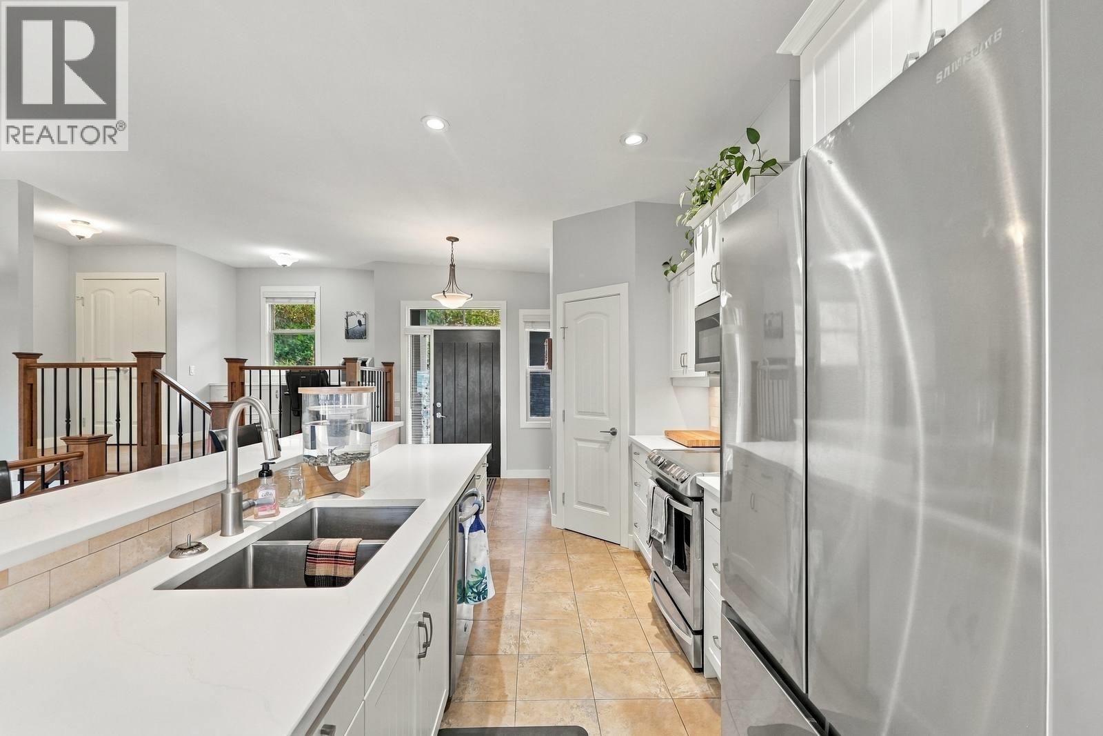 2421 Glacier Court Unit# 6, Kelowna, British Columbia  V1V 3A6 - Photo 17 - 10401276